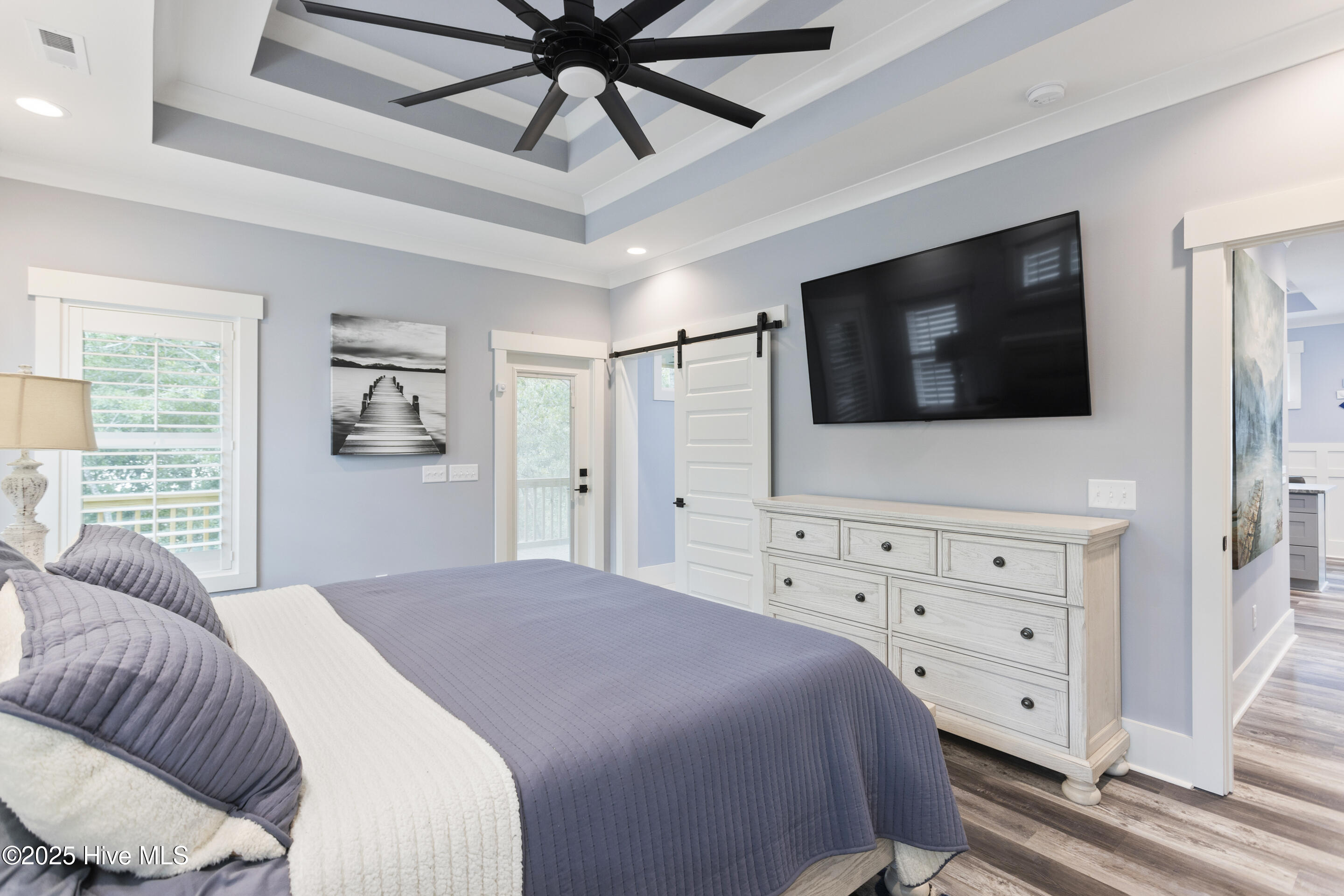 100504918 | Photo 25