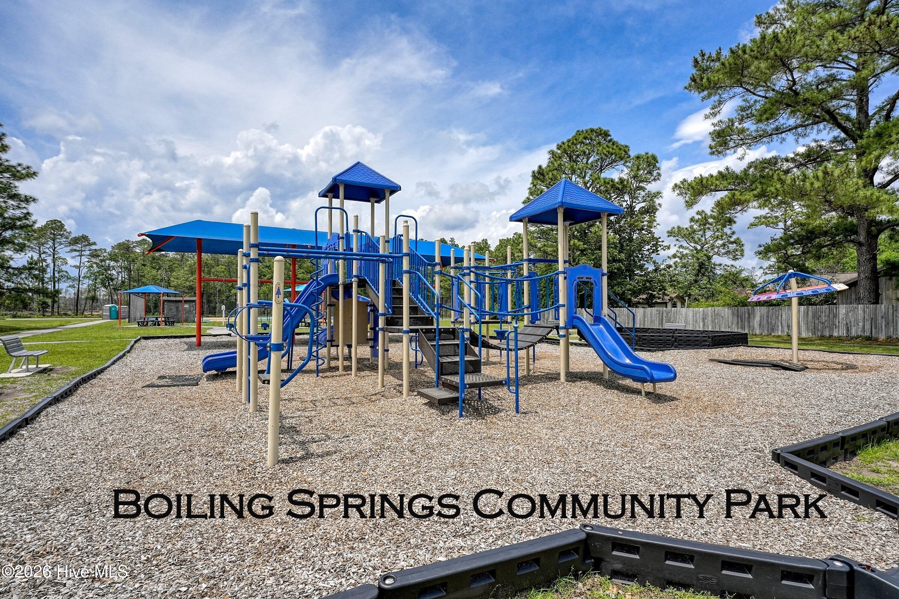 100565708 | Photo 34