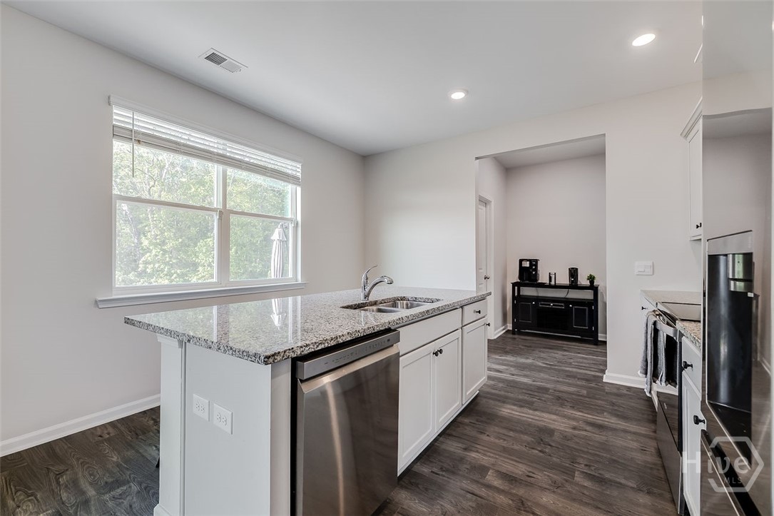 73 Knotty Court, Richmond Hill, GA, 31324