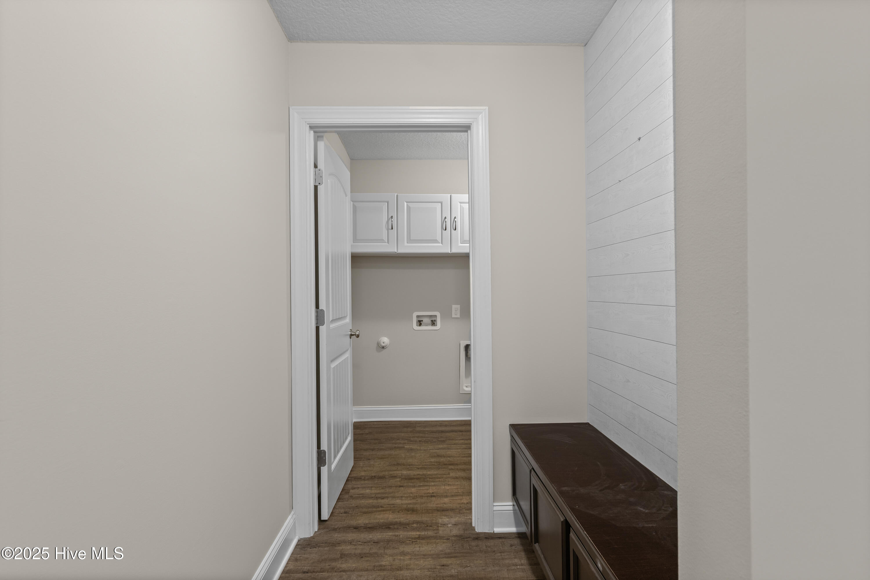 100541822 | Photo 28