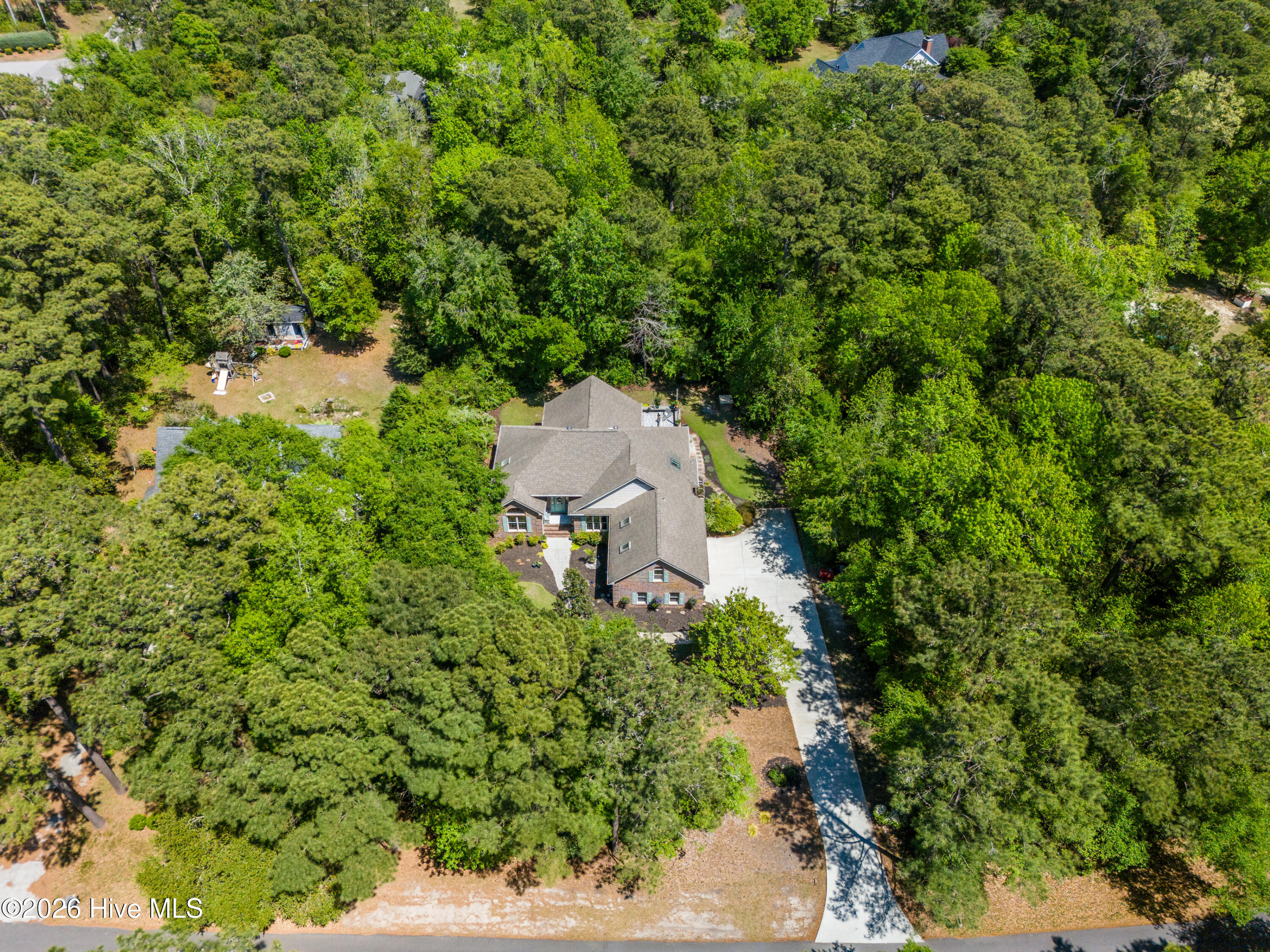 100570699 | Photo 57