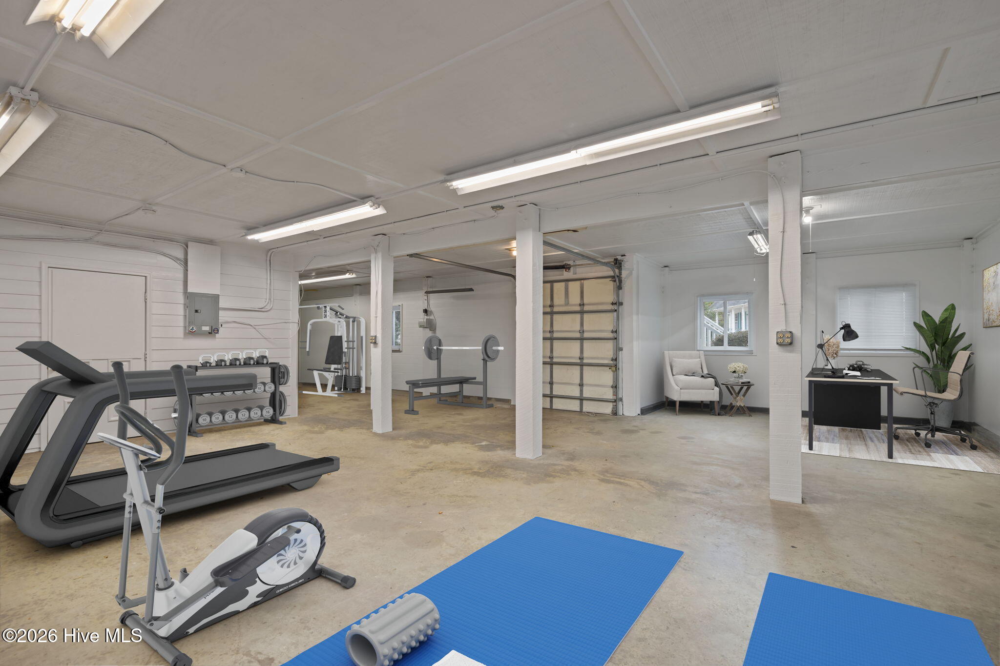 100558130 | Photo 38