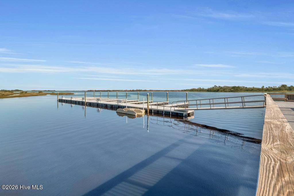 100558898 | Photo 75