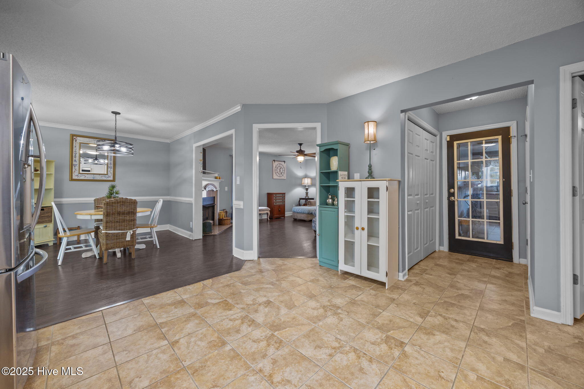 100544220 | Photo 10