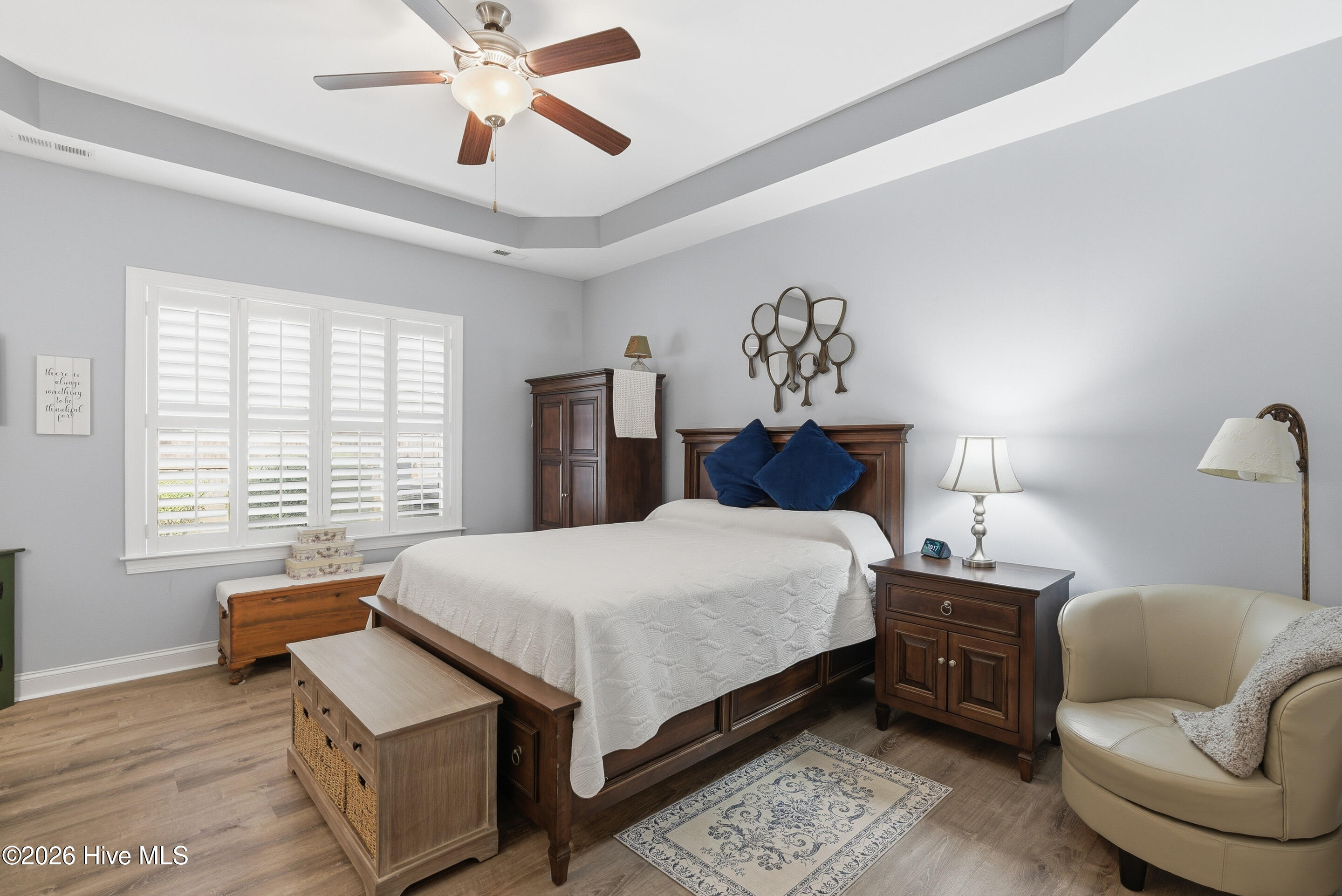 100566740 | Photo 22