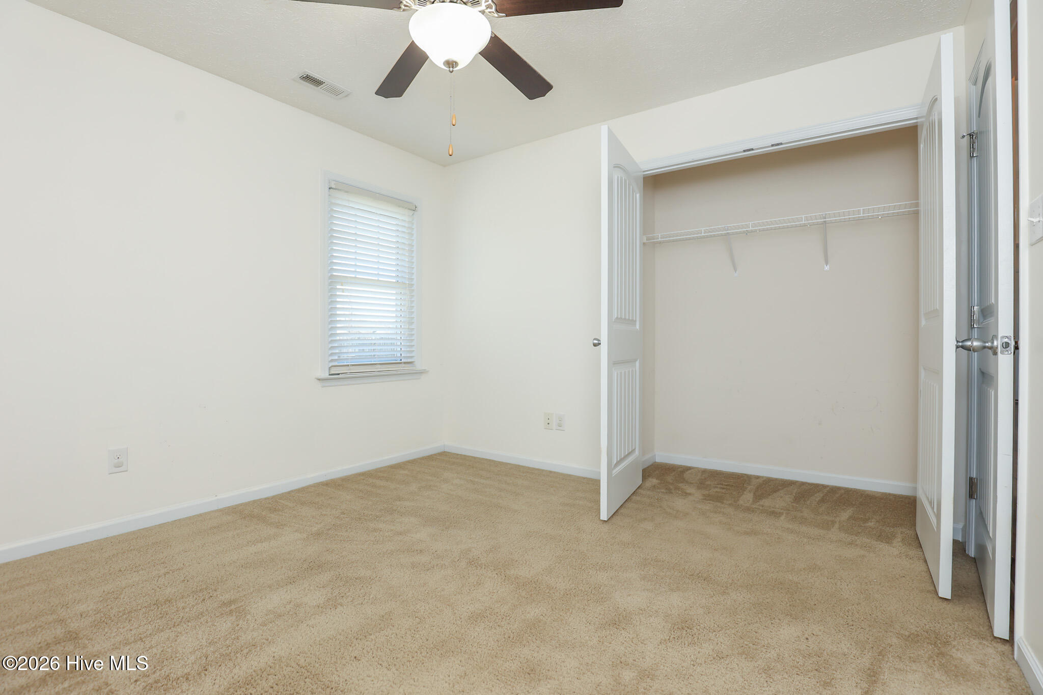 100523026 | Photo 37