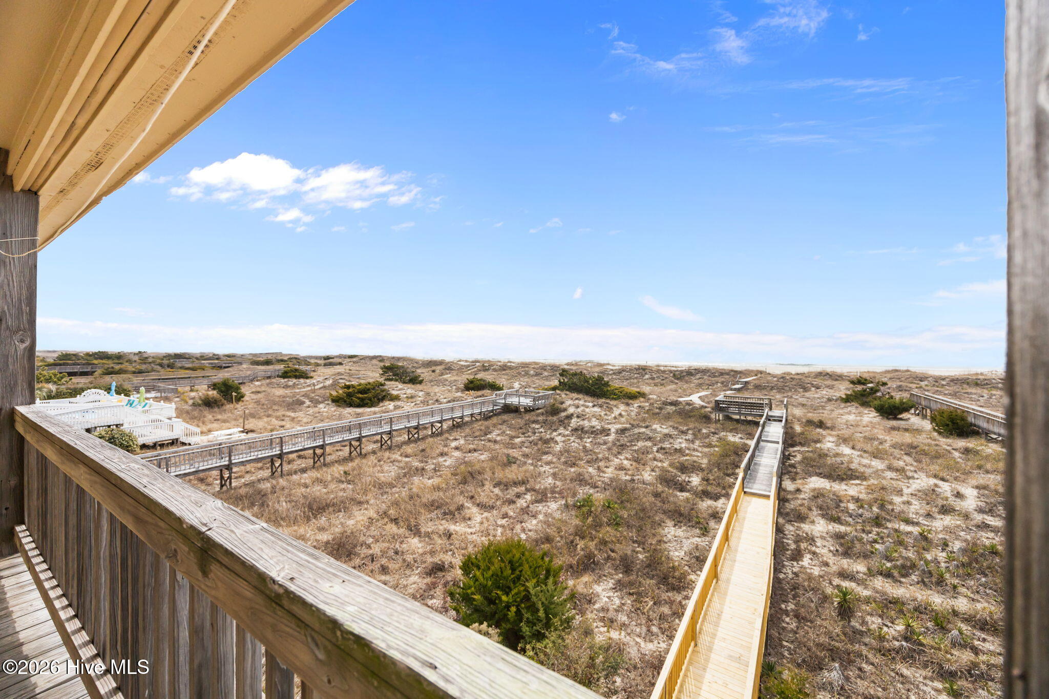 100554247 | Photo 61