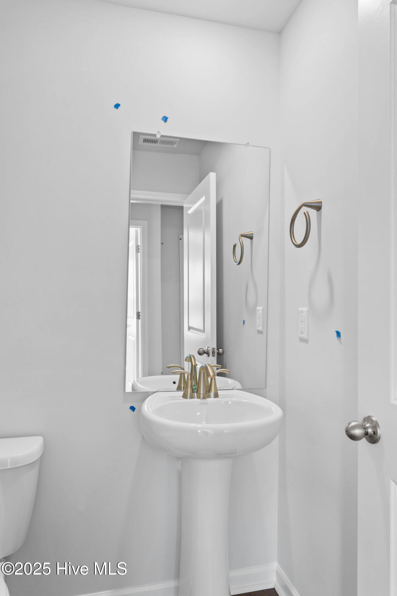 100525599 | Photo 20