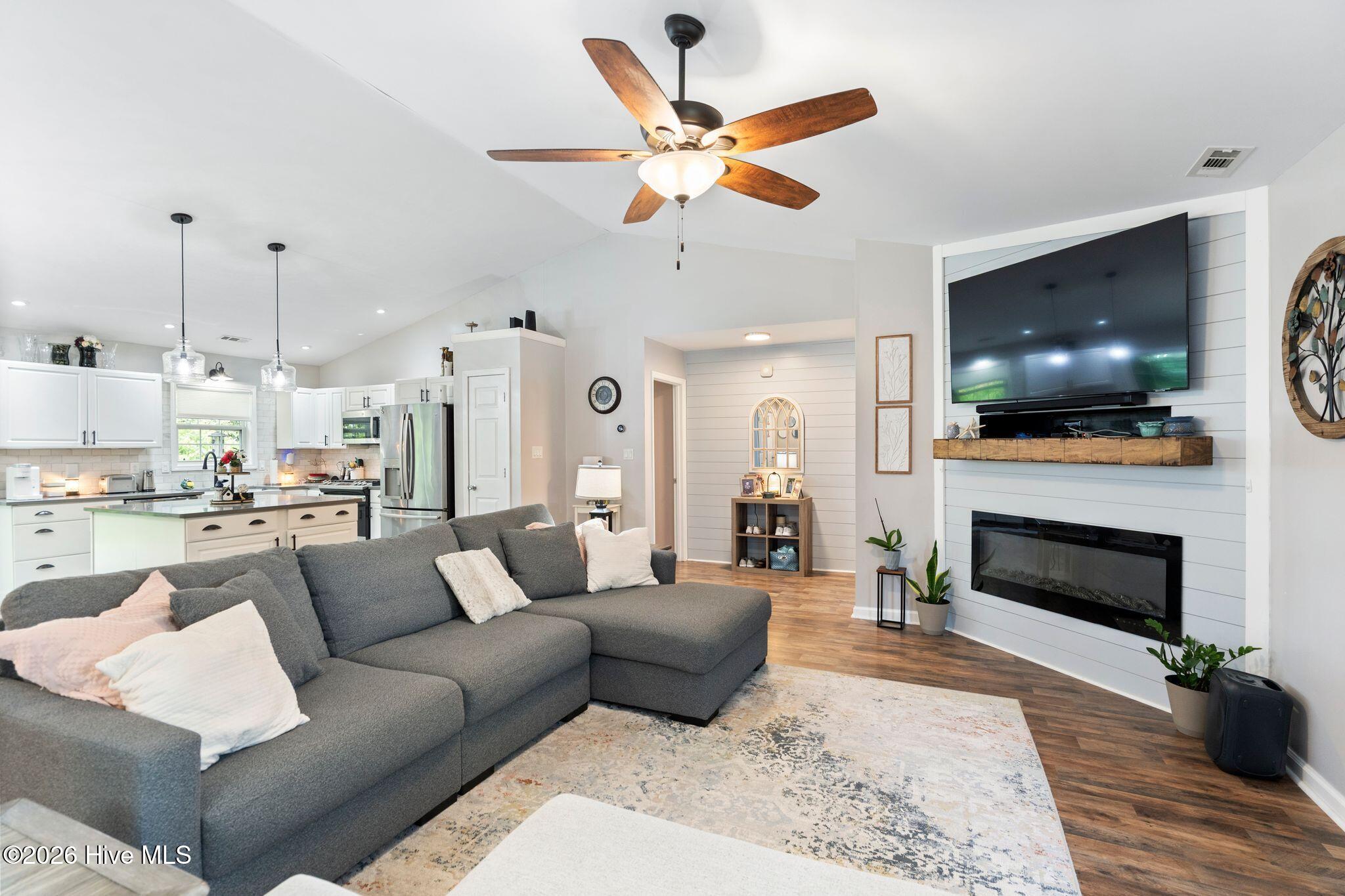 533 Brook Street,Morehead City