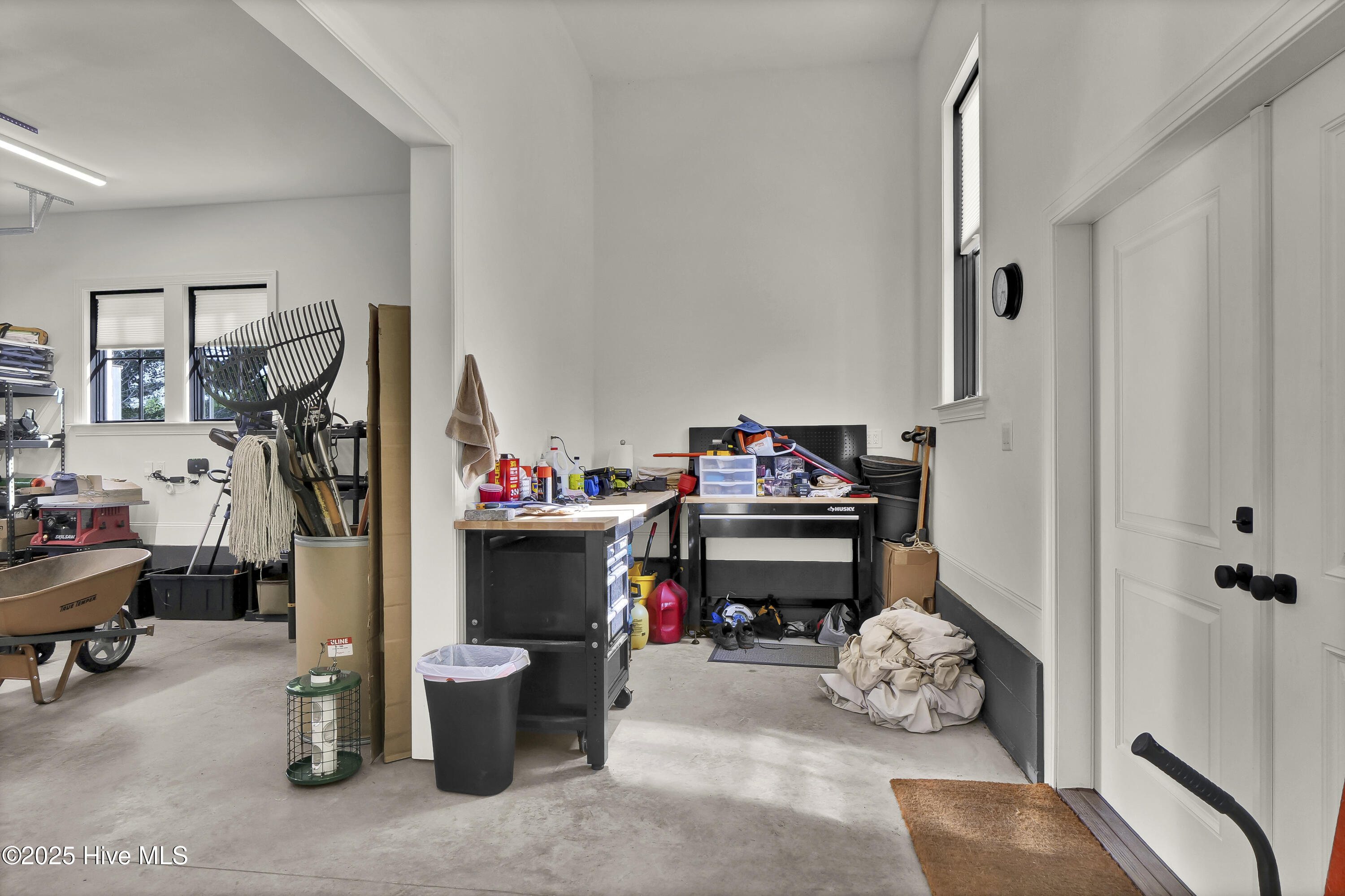 100532496 | Photo 57