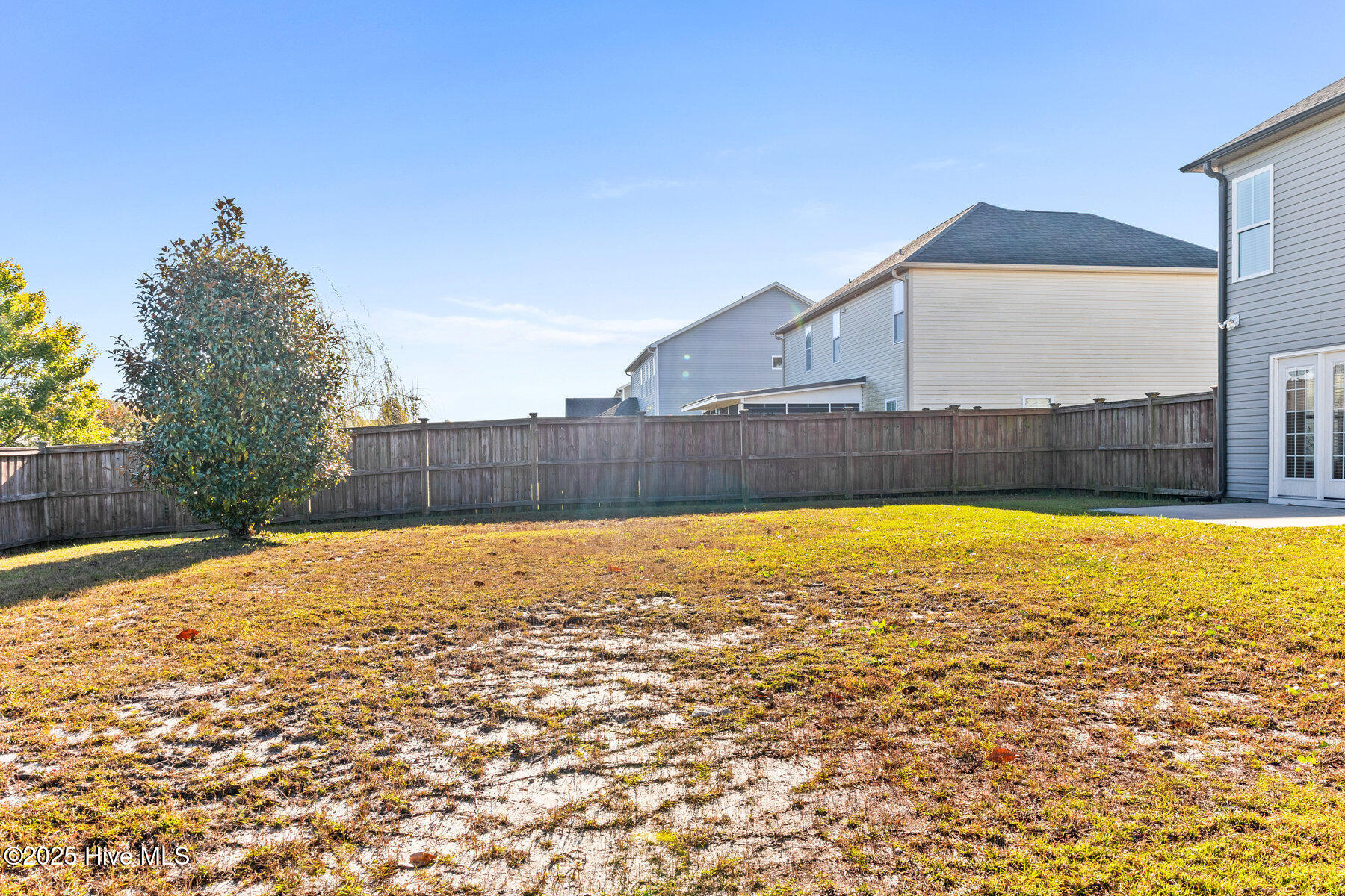 100538426 | Photo 32