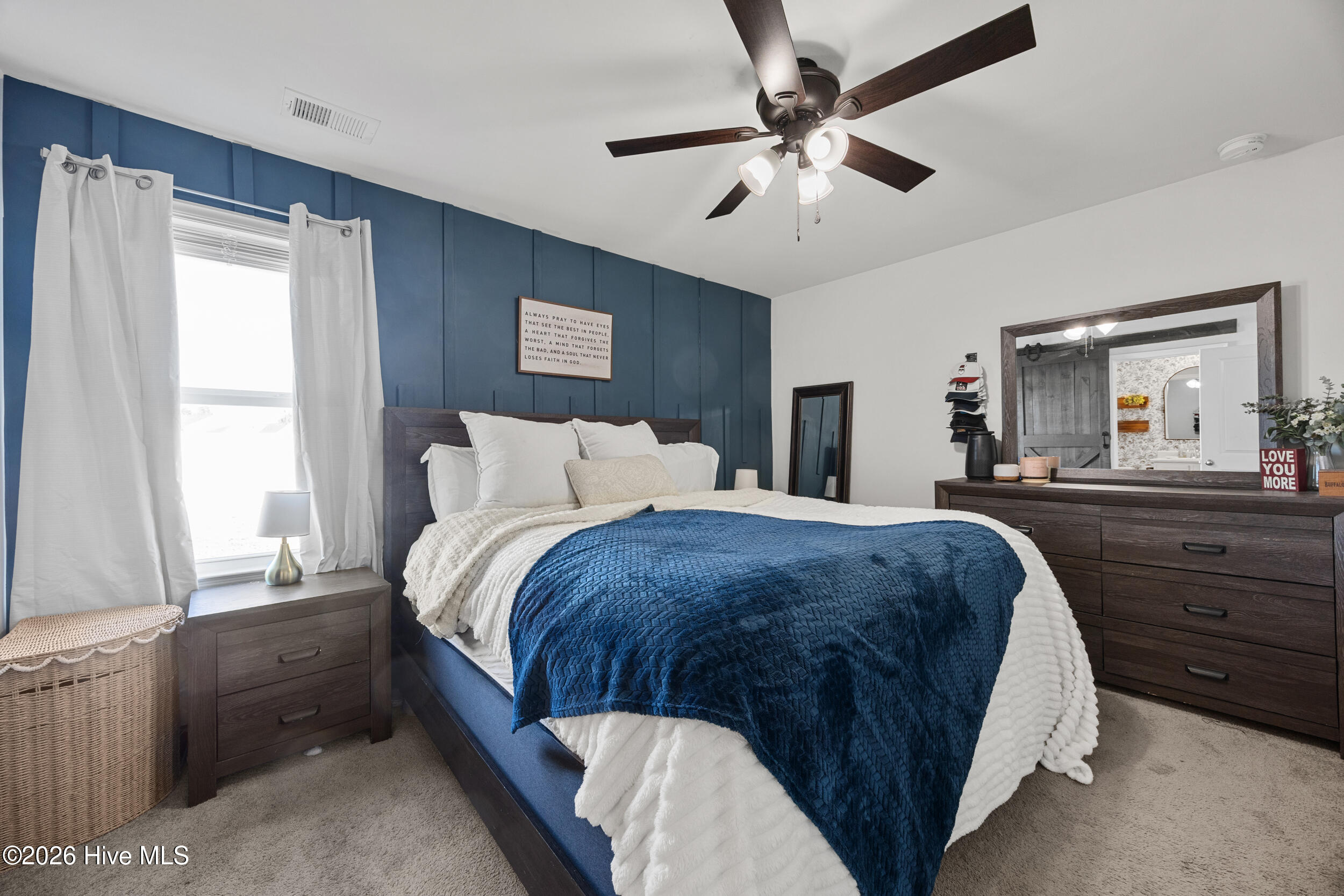 100555652 | Photo 23