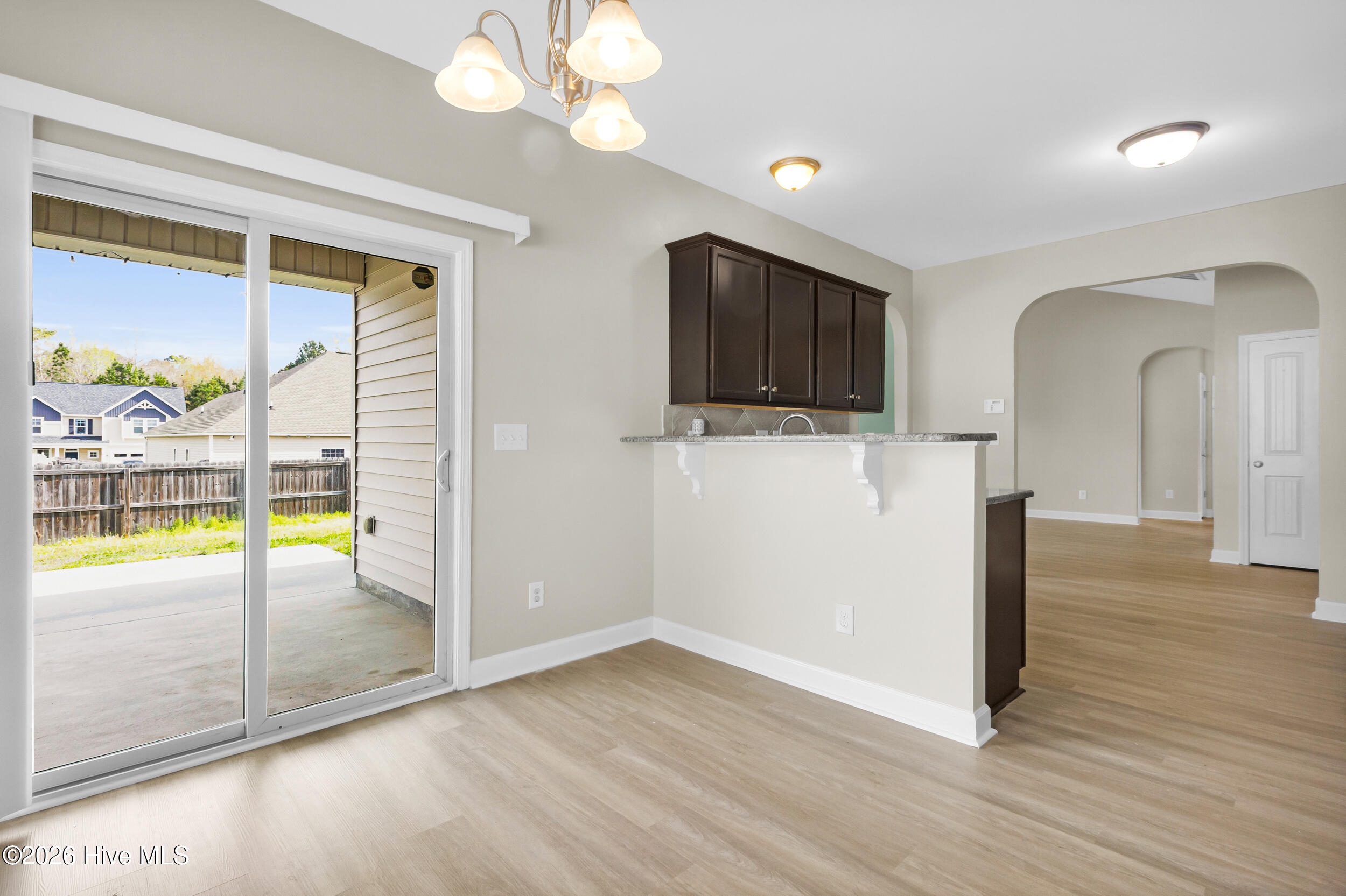 100557134 | Photo 10