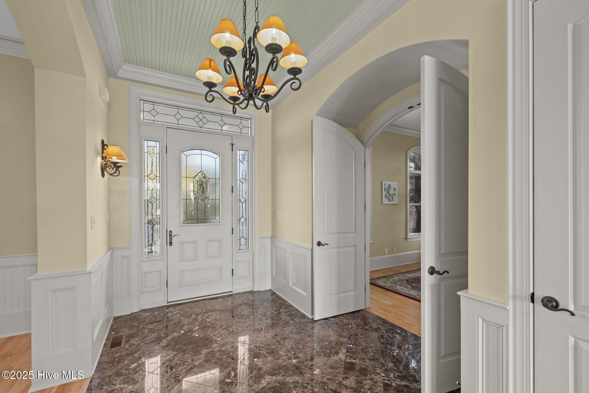 Homes for sale in Atlantic Beach, NC | 1101 W Ft Macon Rd, Atlantic Beach, NC 28512 | MLS# 100543876