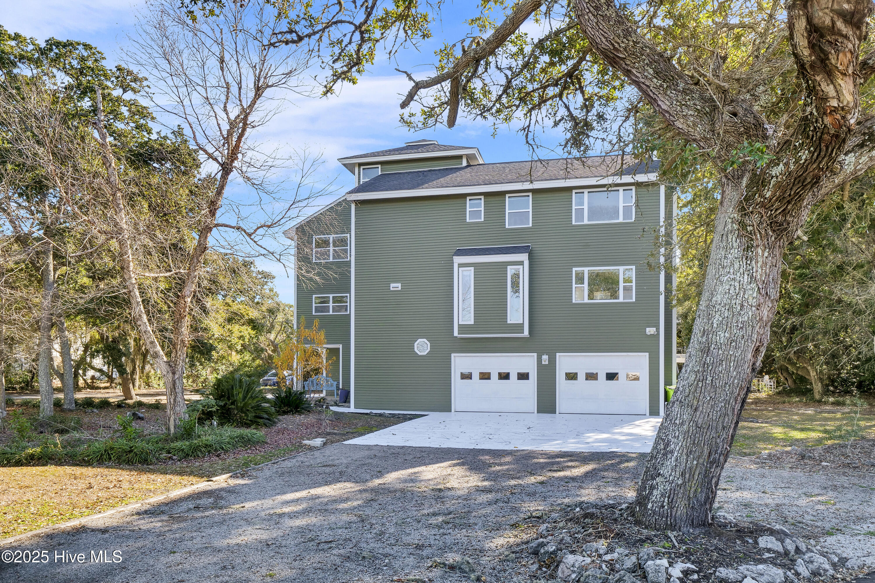111 Cutlass Drive, Surf City, NC, 28445