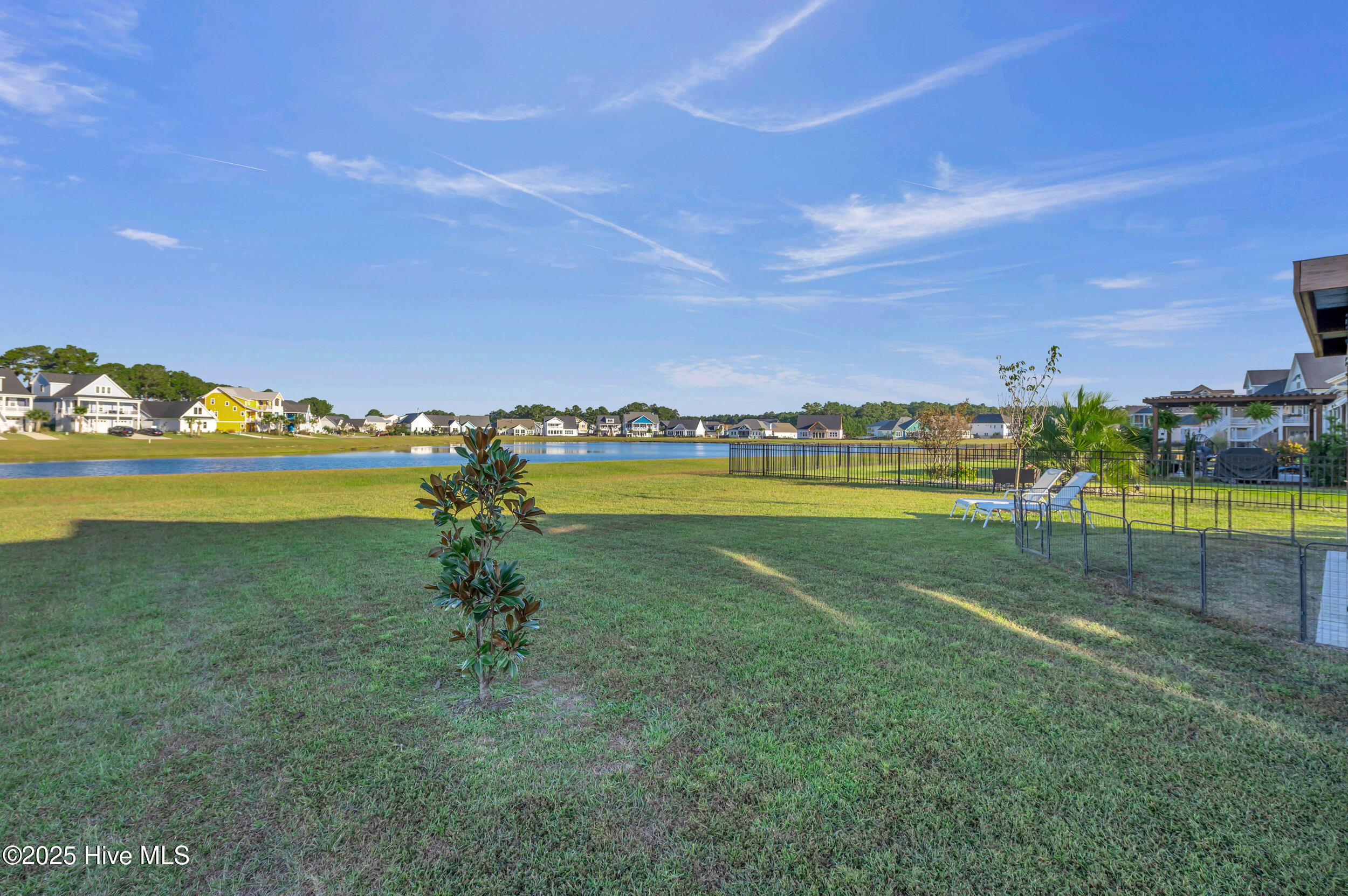 100543268 | Photo 52