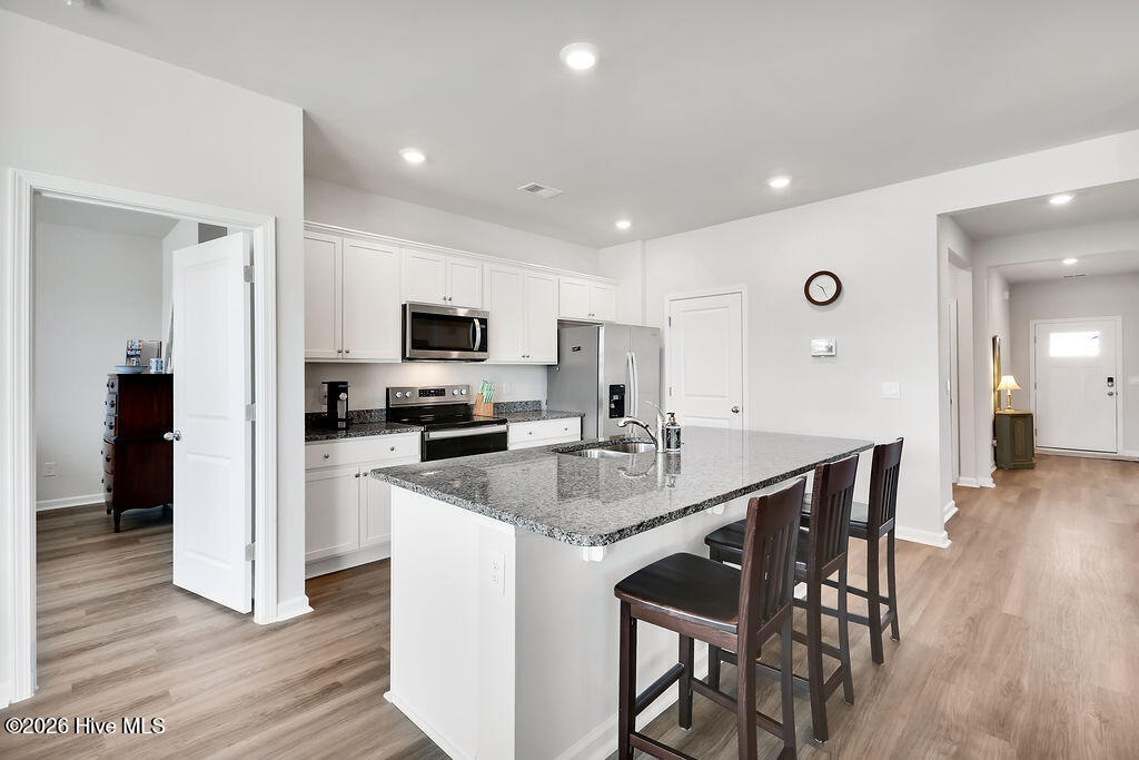 100556486 | Photo 10