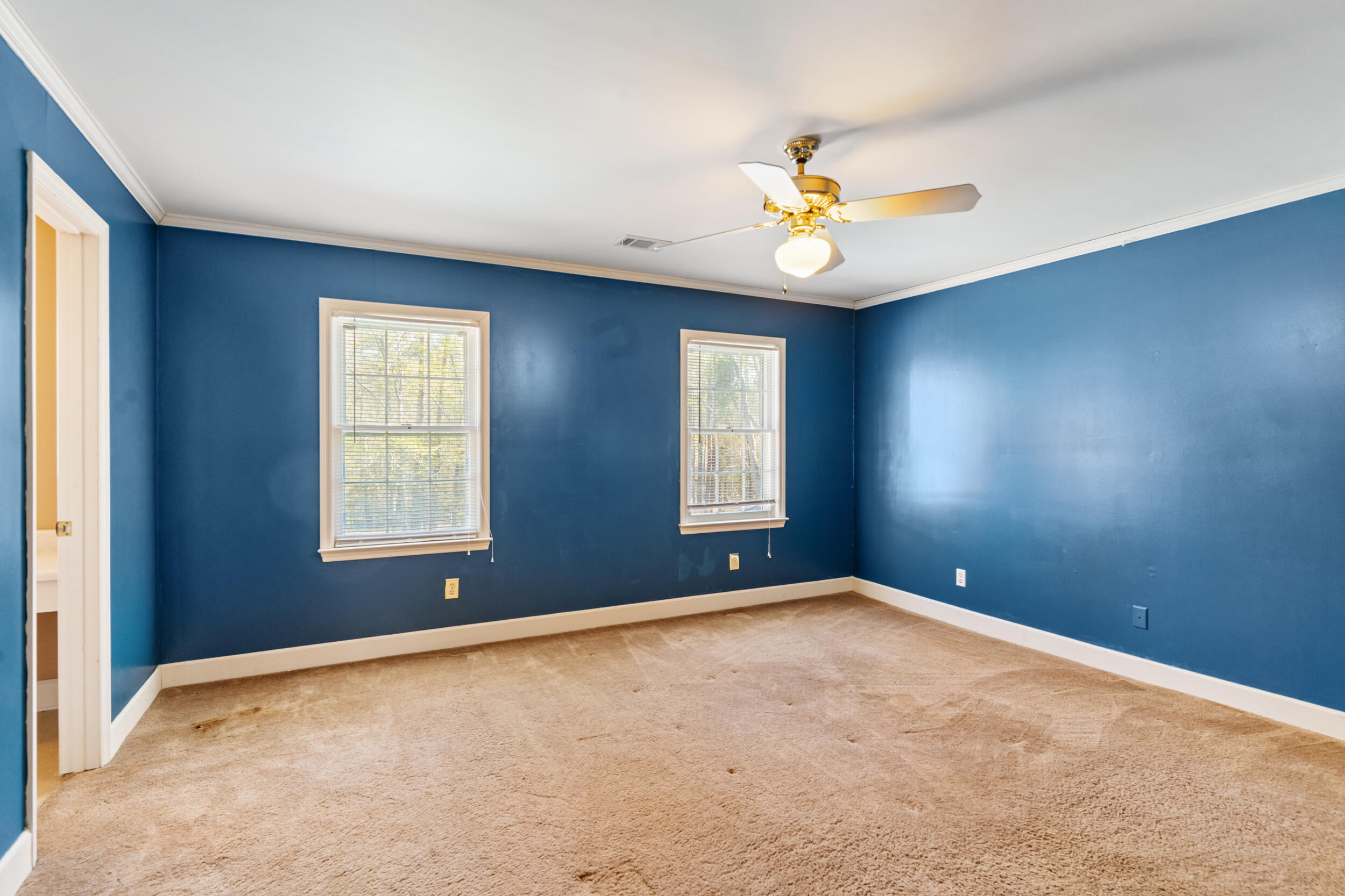 Bedroom 6 - upstairs