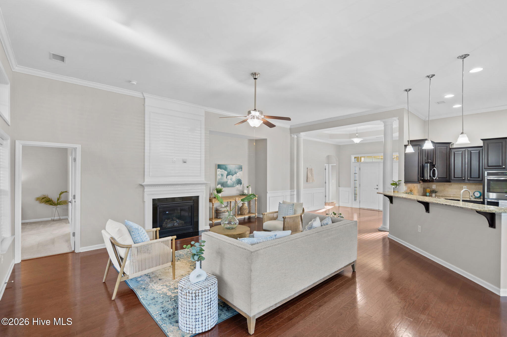 100554363 | Photo 10