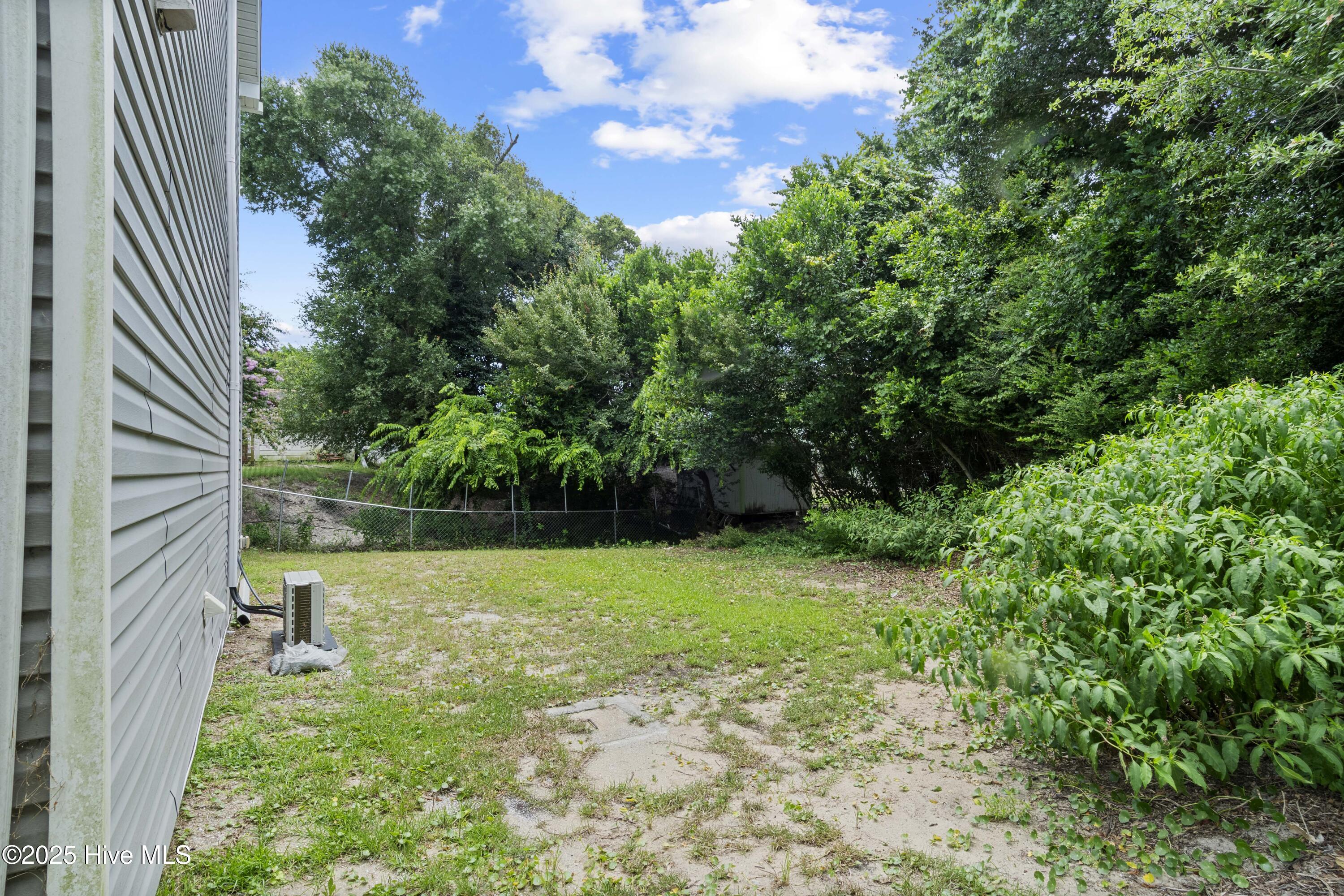 100520173 | Photo 64