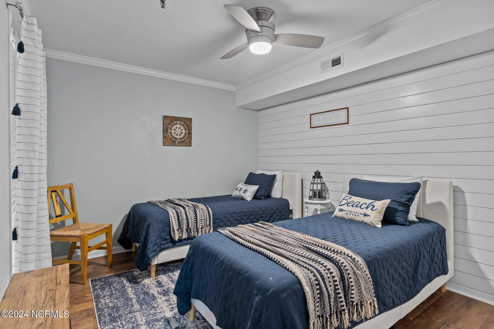 111 Florida Avenue UNIT Apt 10, Carolina Beach, NC, 28428