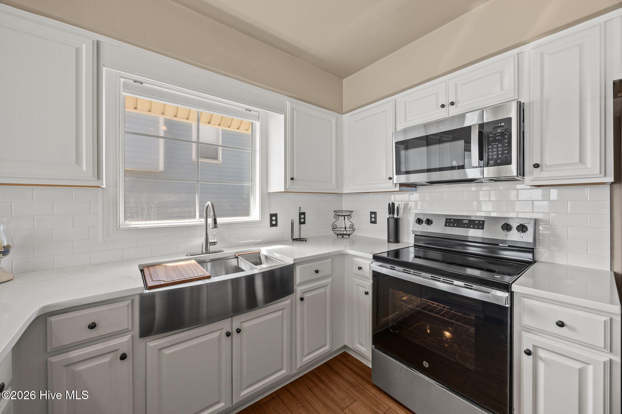 100559342 | Photo 20