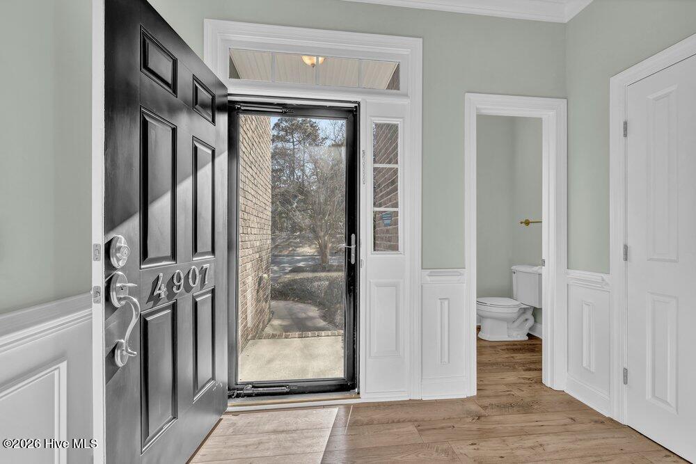 100552840 | Photo 34