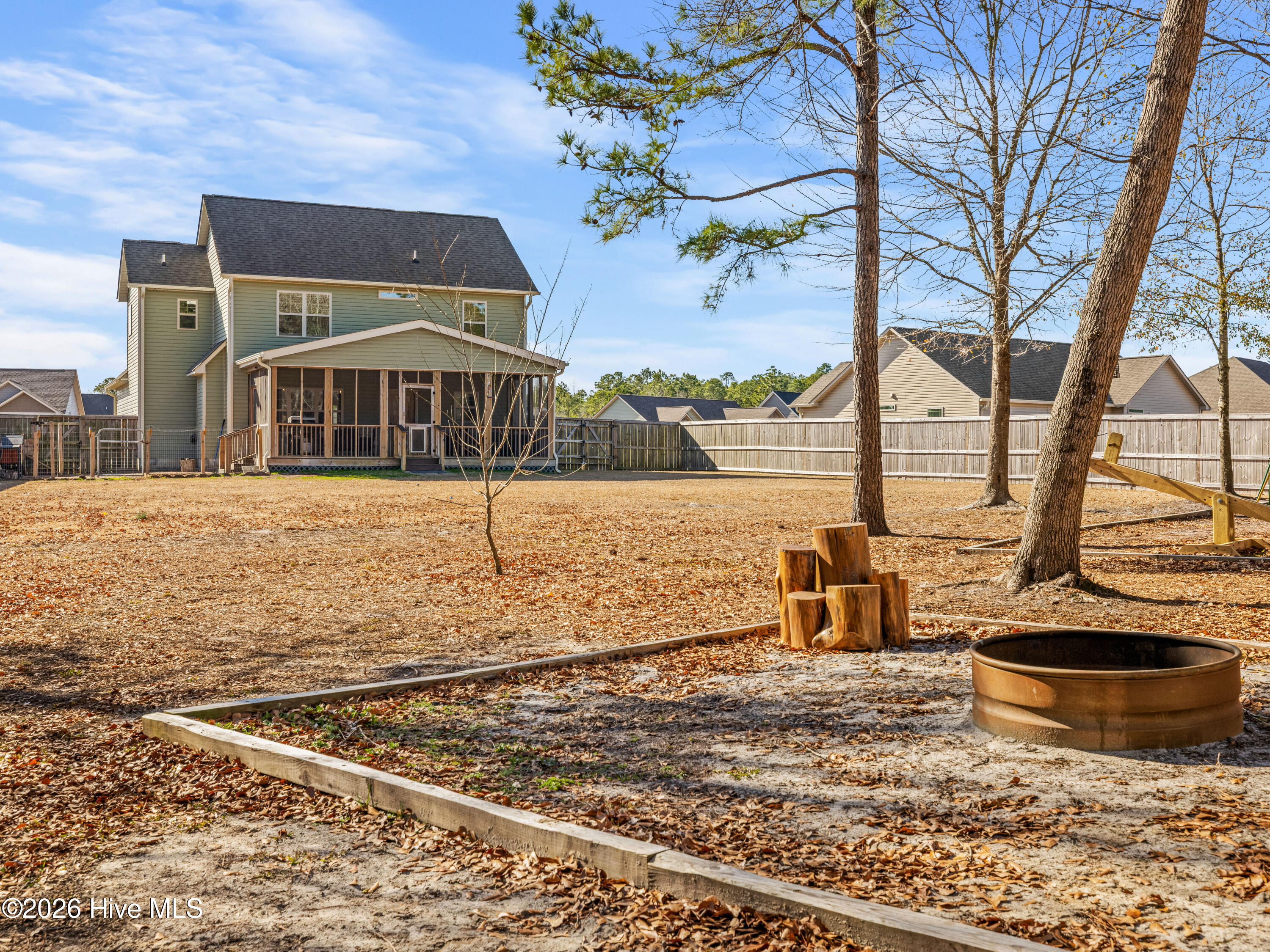 100549966 | Photo 57