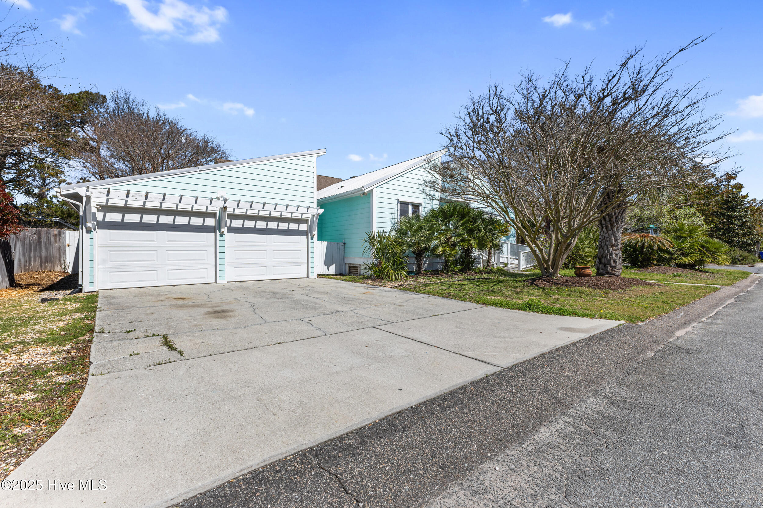300 Carolina Sands Drive, Carolina Beach, NC 28428 – photo 4: 3_501a4721
