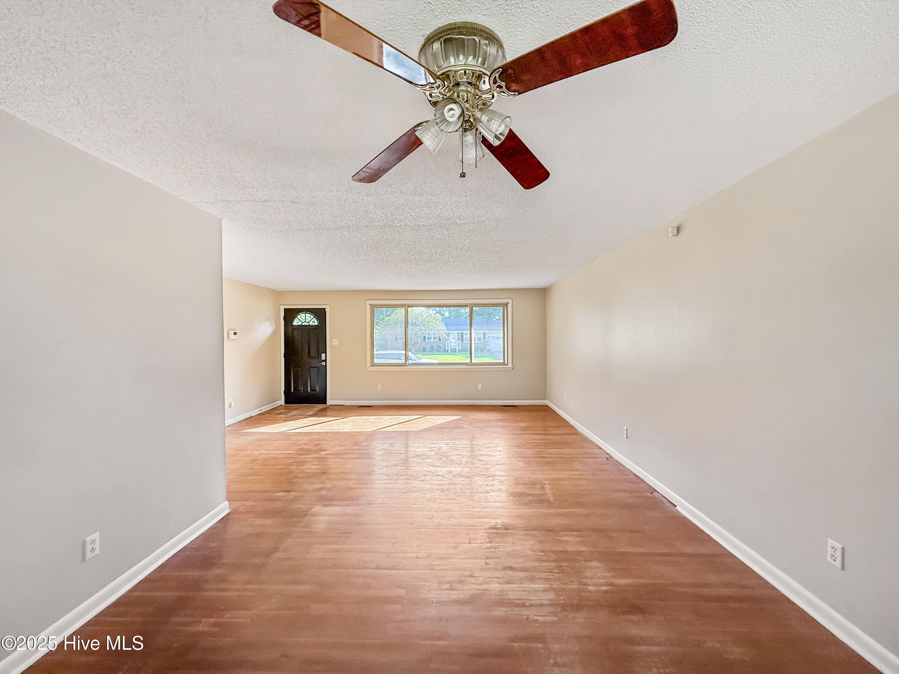 Photo Sep 19 2025, 4 30 04 PM