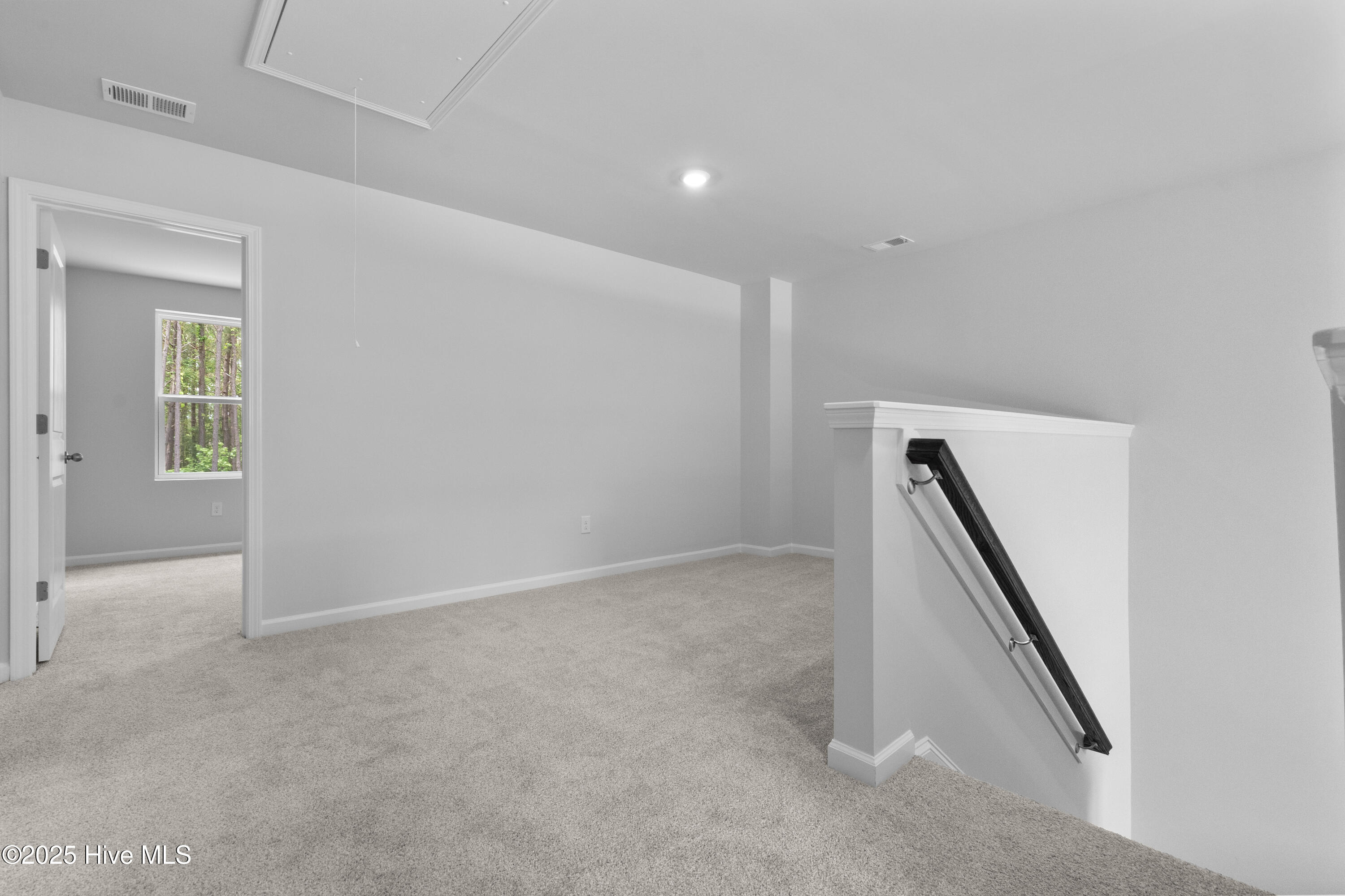 100511298 | Photo 24