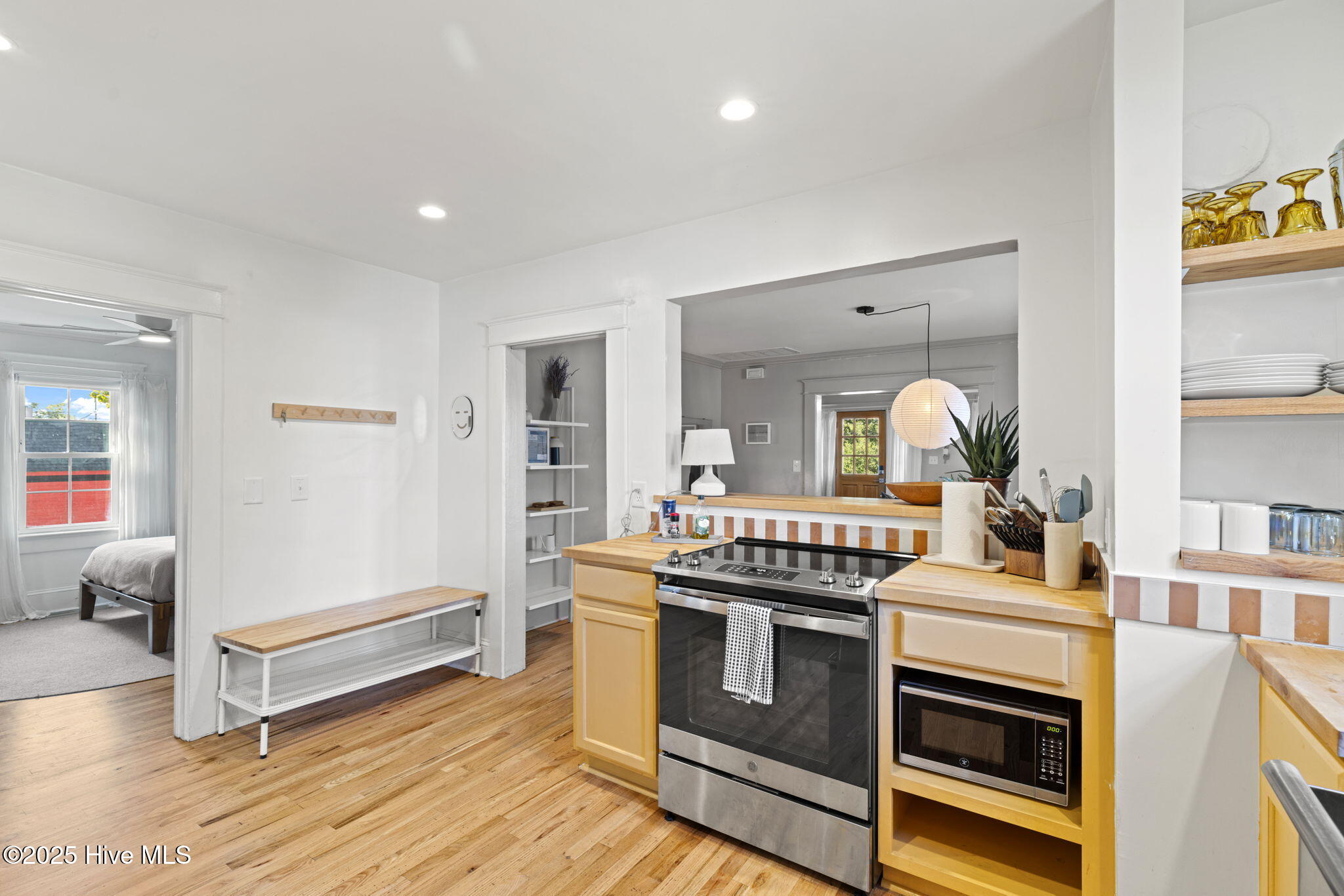 100531966 | Photo 23