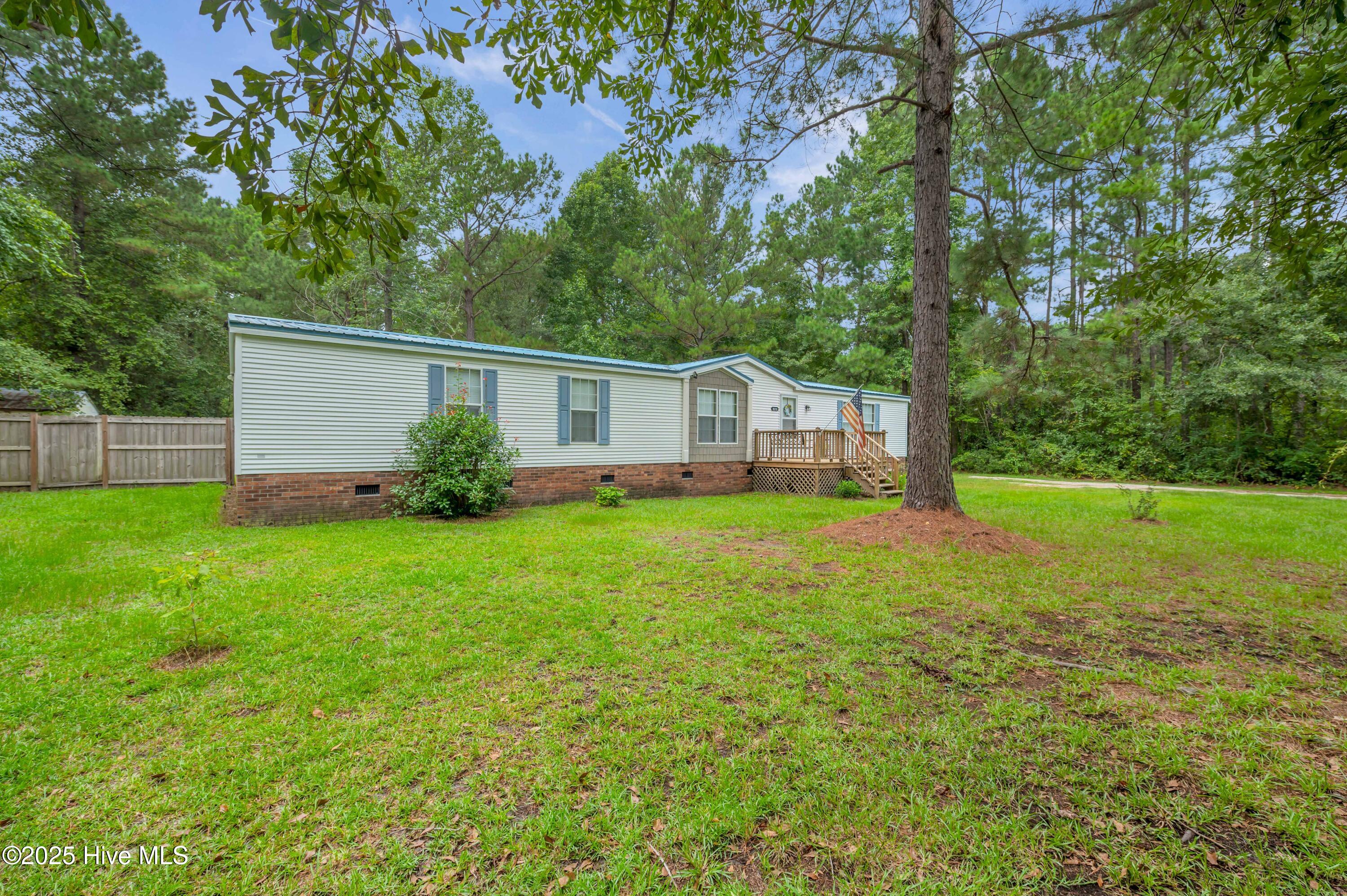 2_3575 blueberry rd-0002
