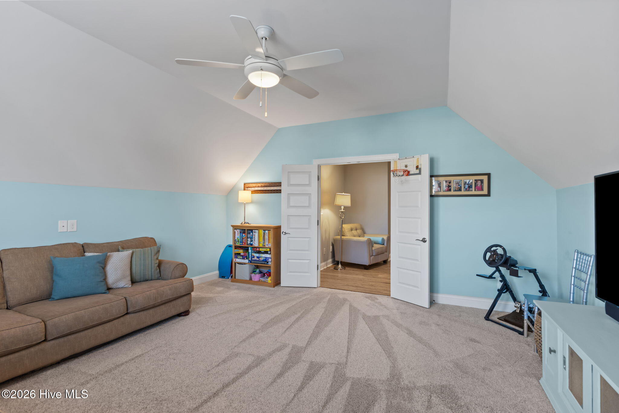 100560344 | Photo 71