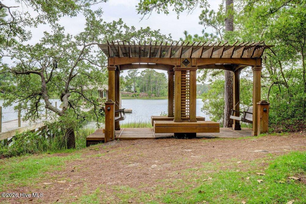 100563966 | Photo 87