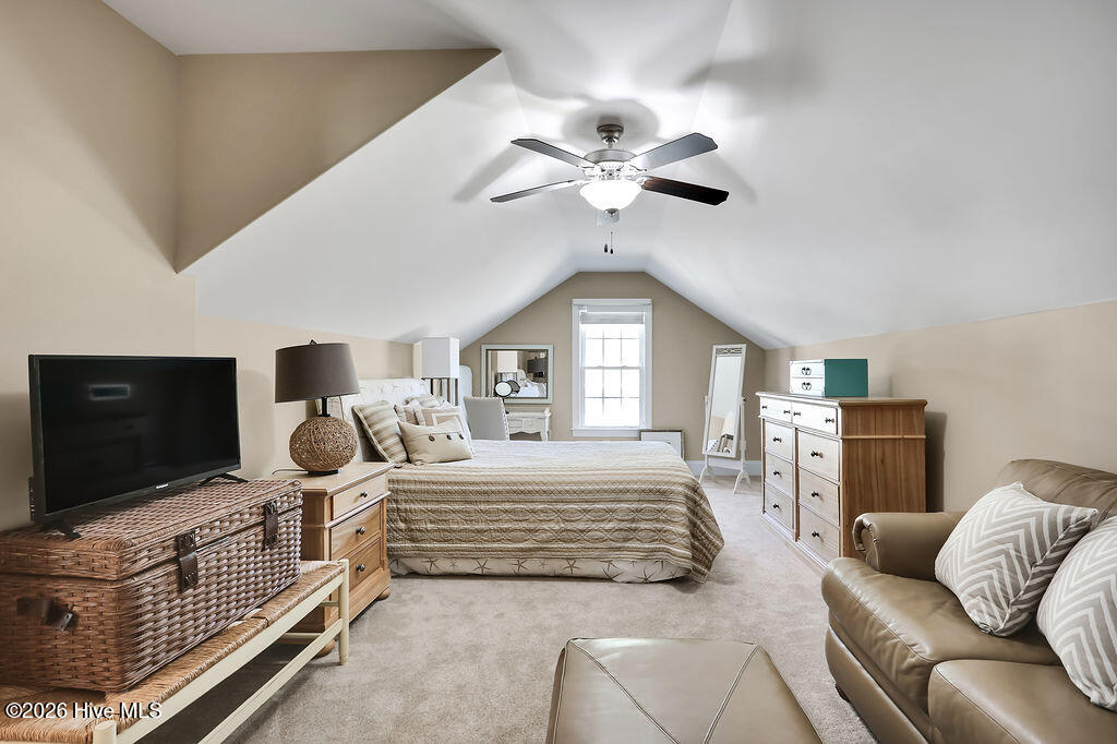 100553520 | Photo 28