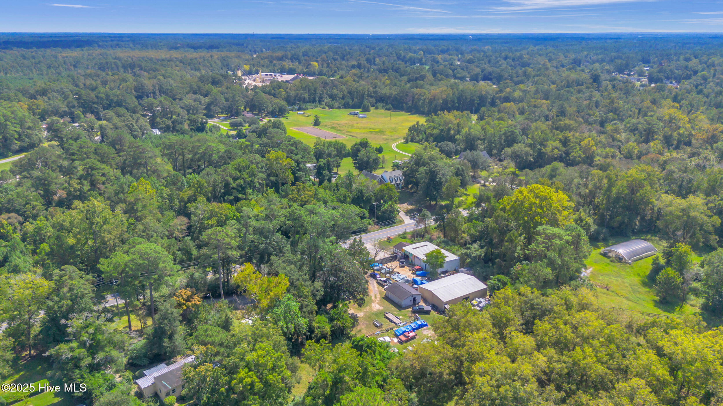 100532002 | Photo 26