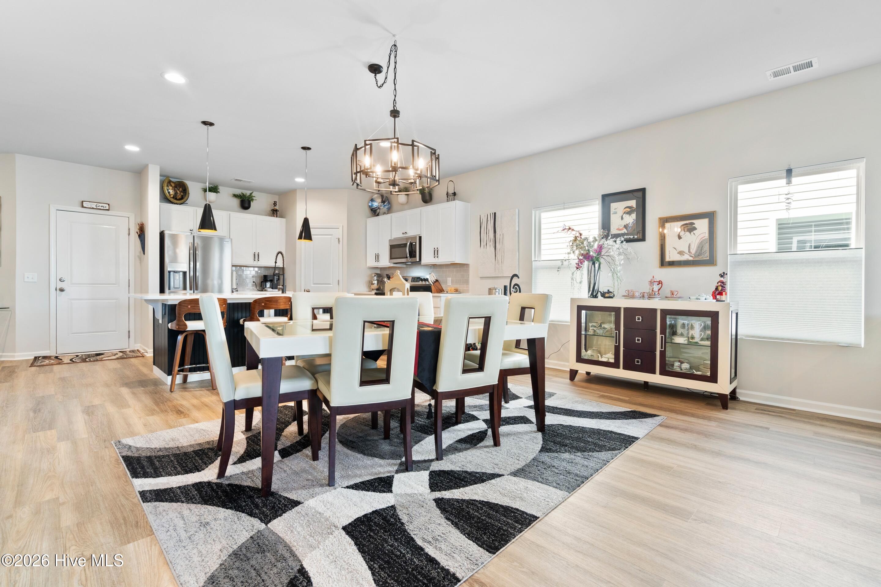 100550634 | Photo 13