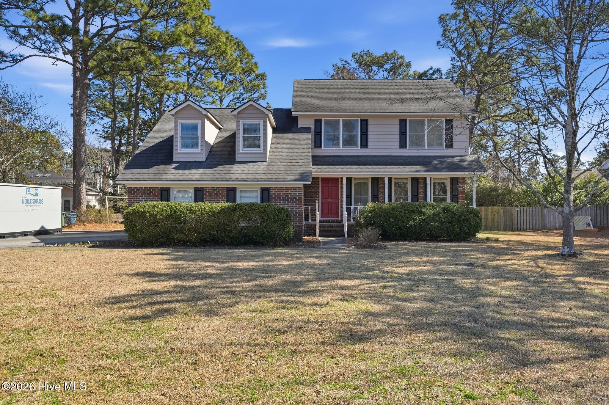 100556511 | Photo 71