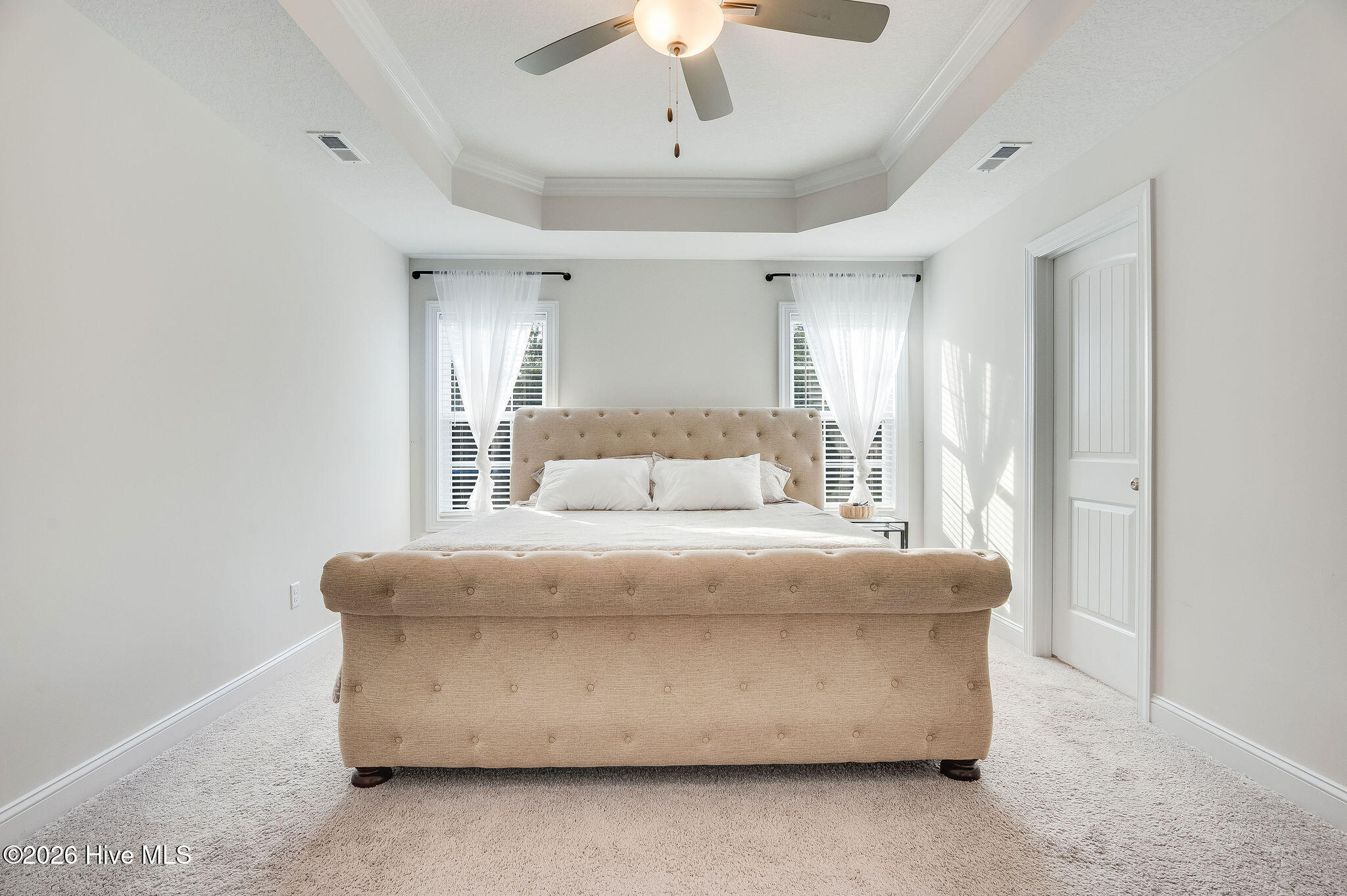 100568428 | Photo 23