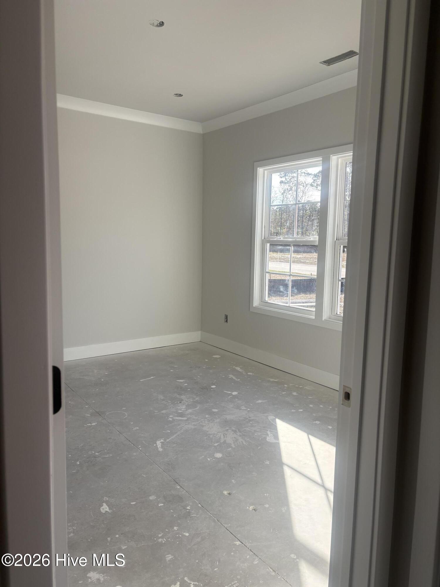 100547297 | Photo 10