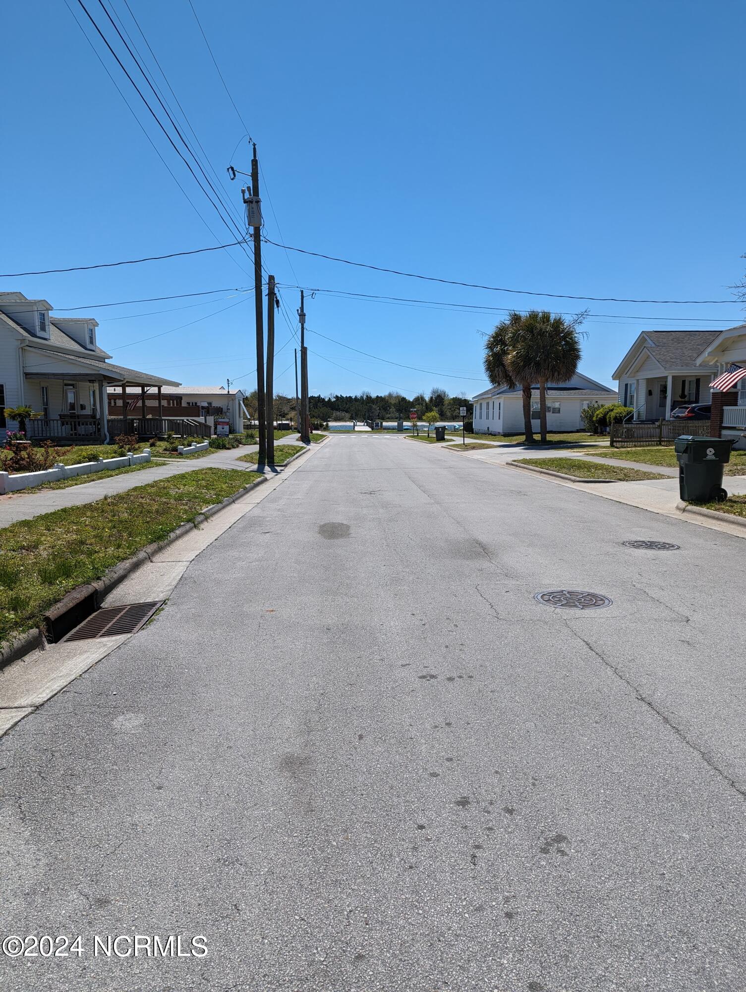 Exterior photo of 110 Gordon Street, Beaufort, NC 28516. MLS: 100581993