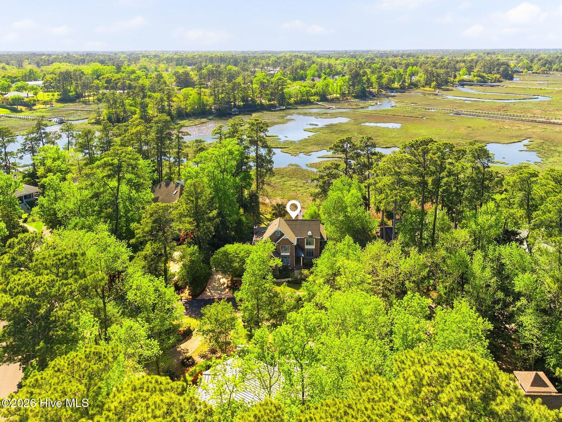 100565828 | Photo 60