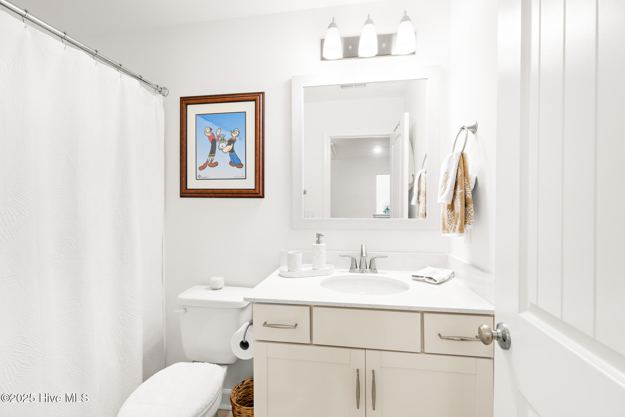 100518032 | Photo 28