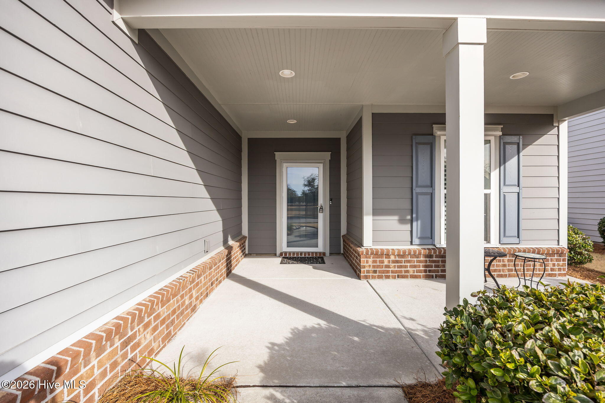 100552007 | Photo 16