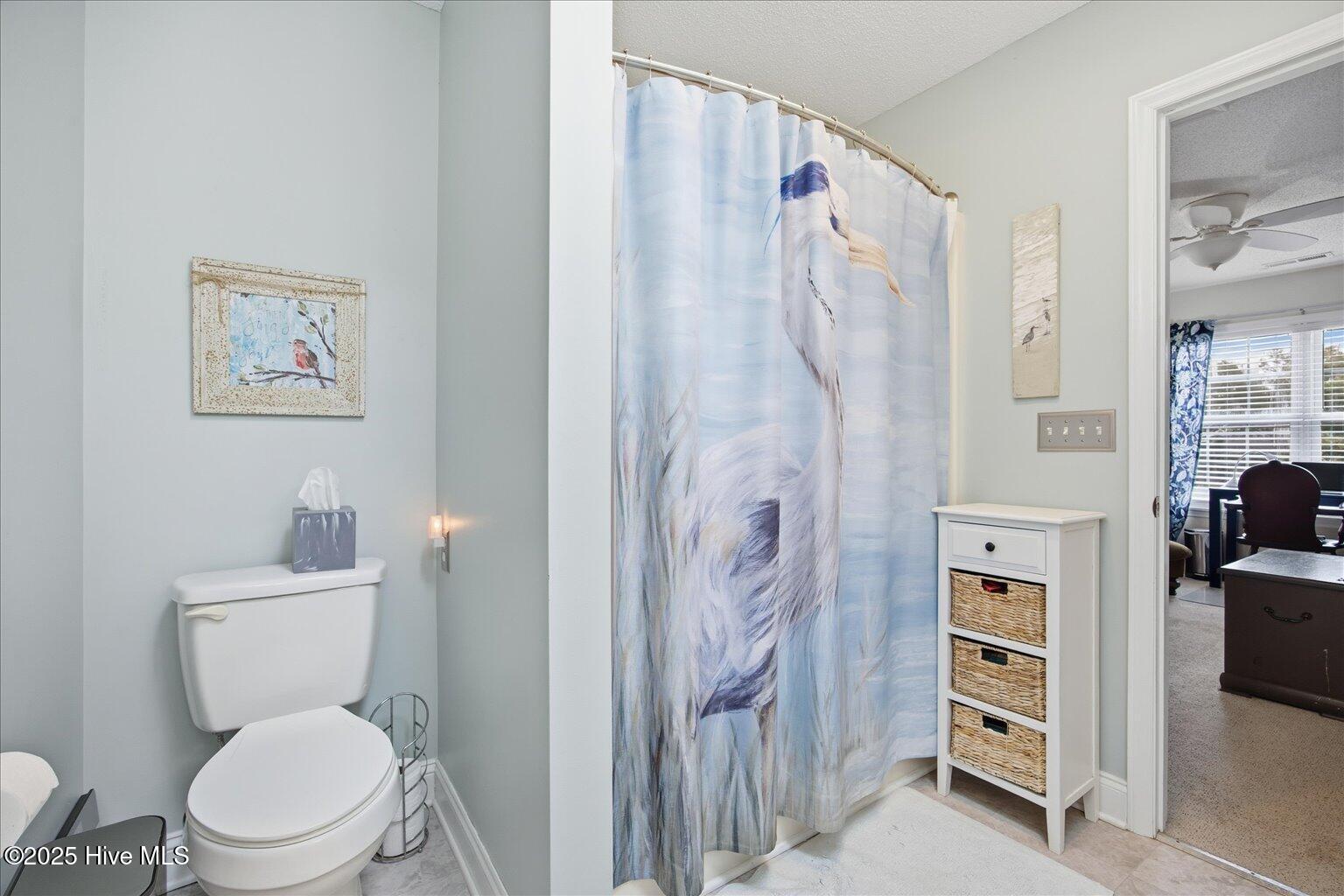 100546689 | Photo 29