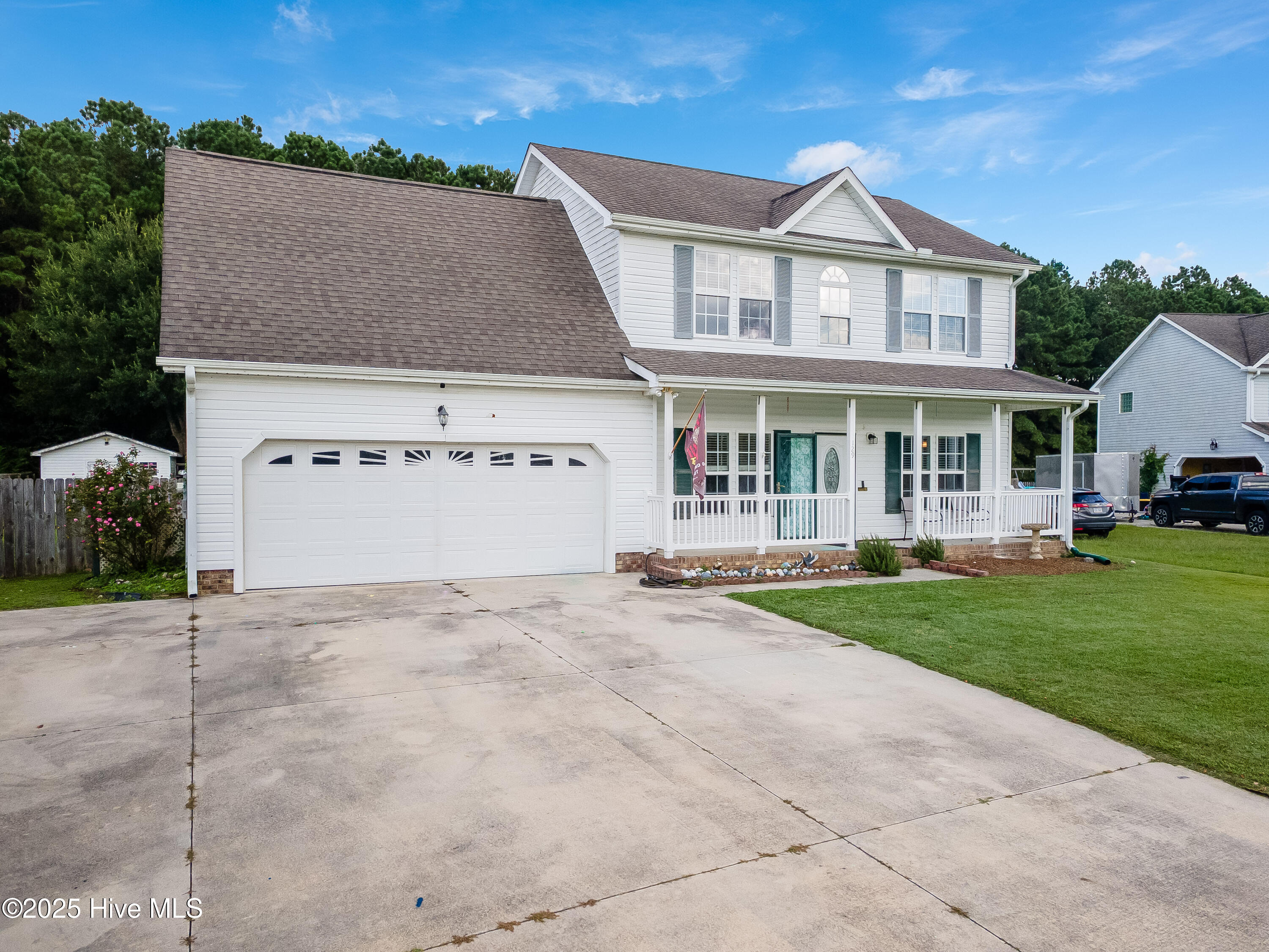 129 Azalea Plantation Boulevard, Maysville, NC 28555 – photo 7: Front