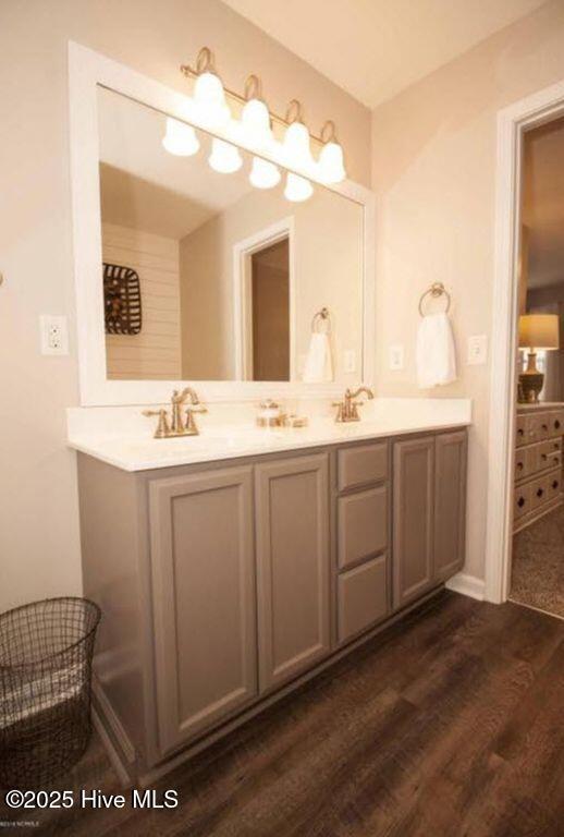 100564002 | Photo 11