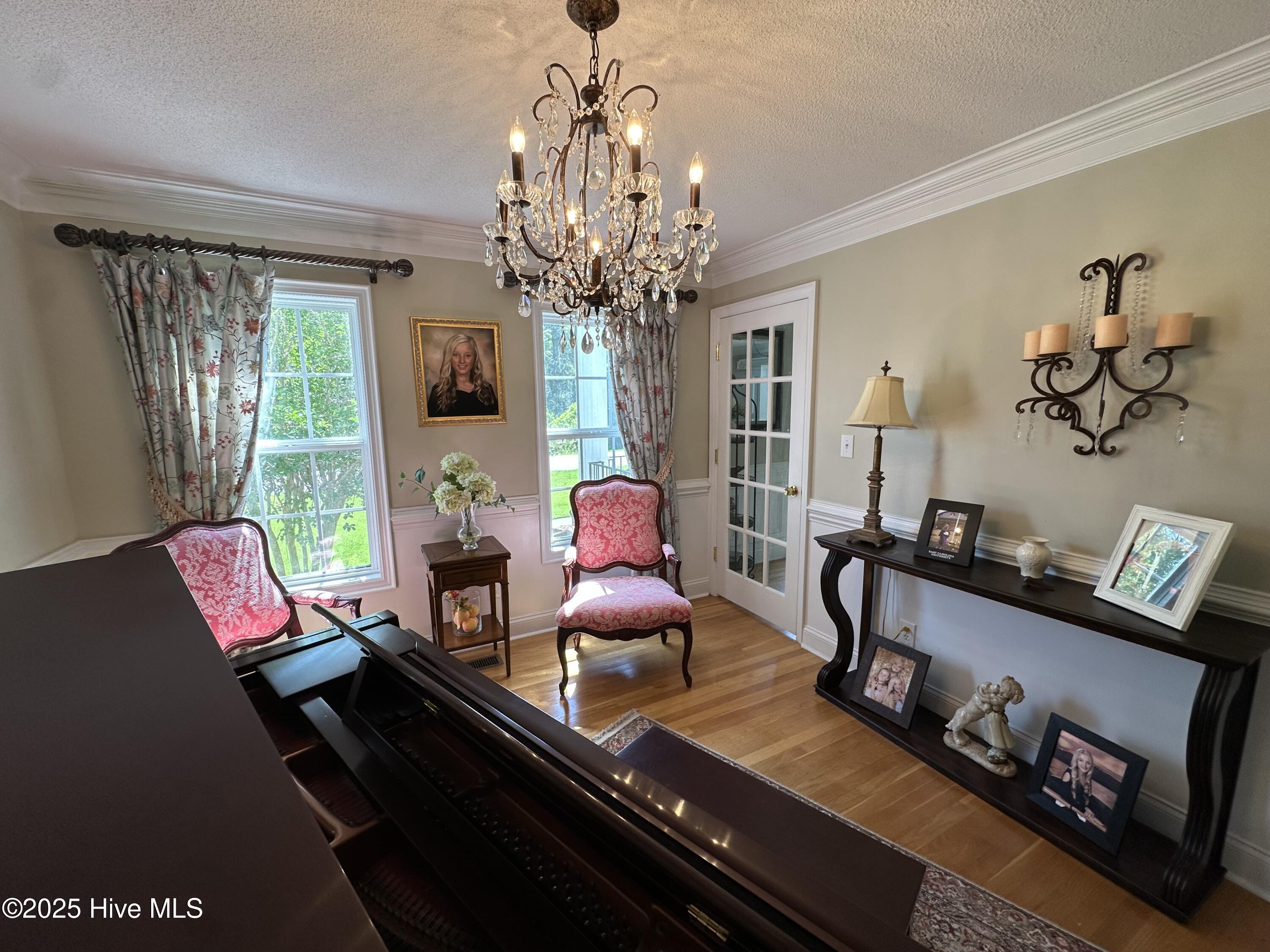 100514130 | Photo 46