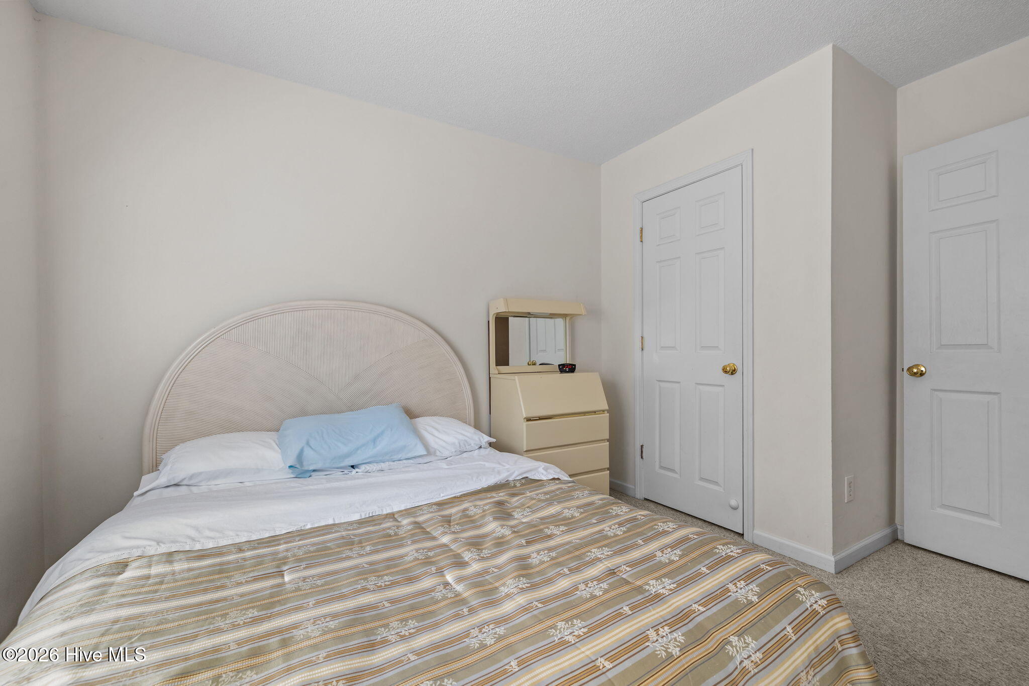 100557807 | Photo 27